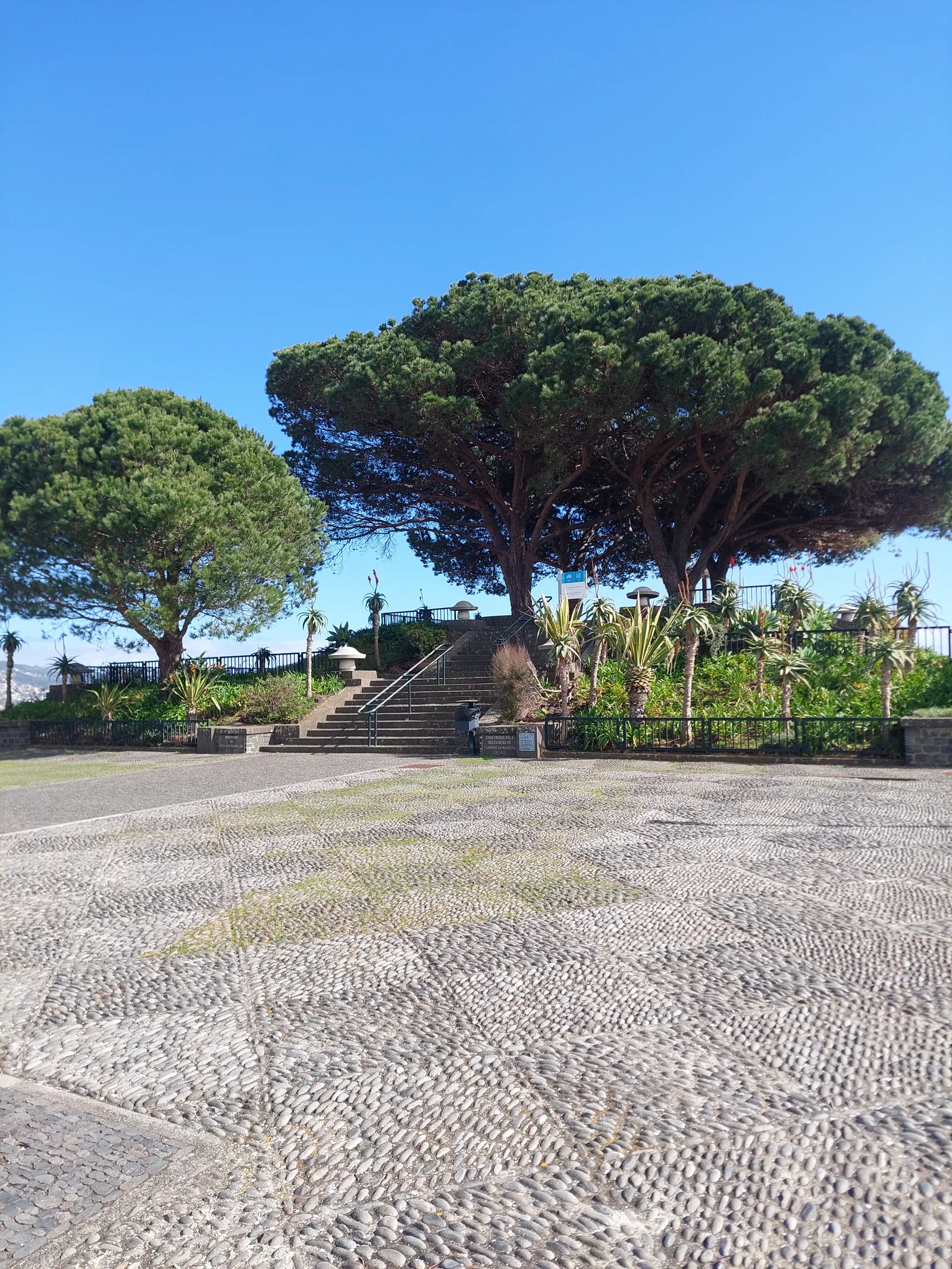 Interior at Pico dos Barcelos viewpoint Funchal — travel photo