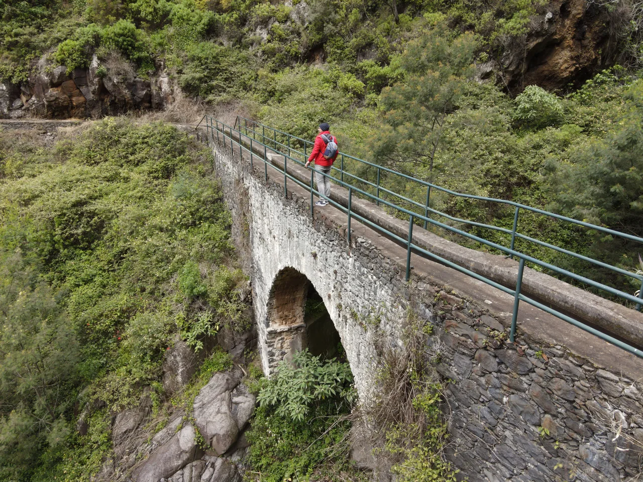 Piornais levada bridge — romantic guide Funchal