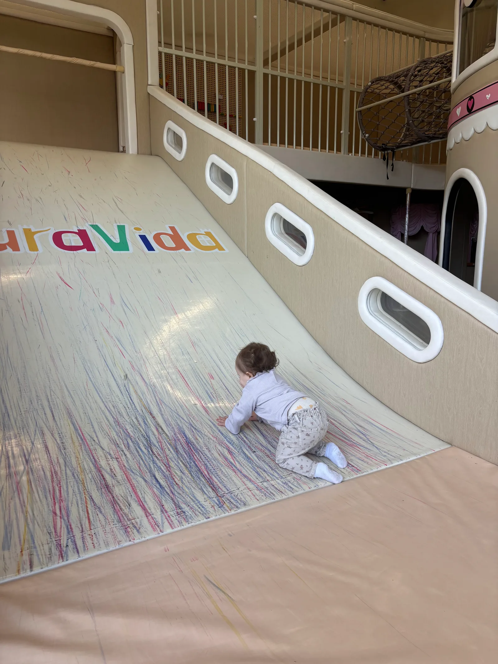 Atmosphere at Pura Vida Funchal Cafe & Soft Play Funchal — travel photo
