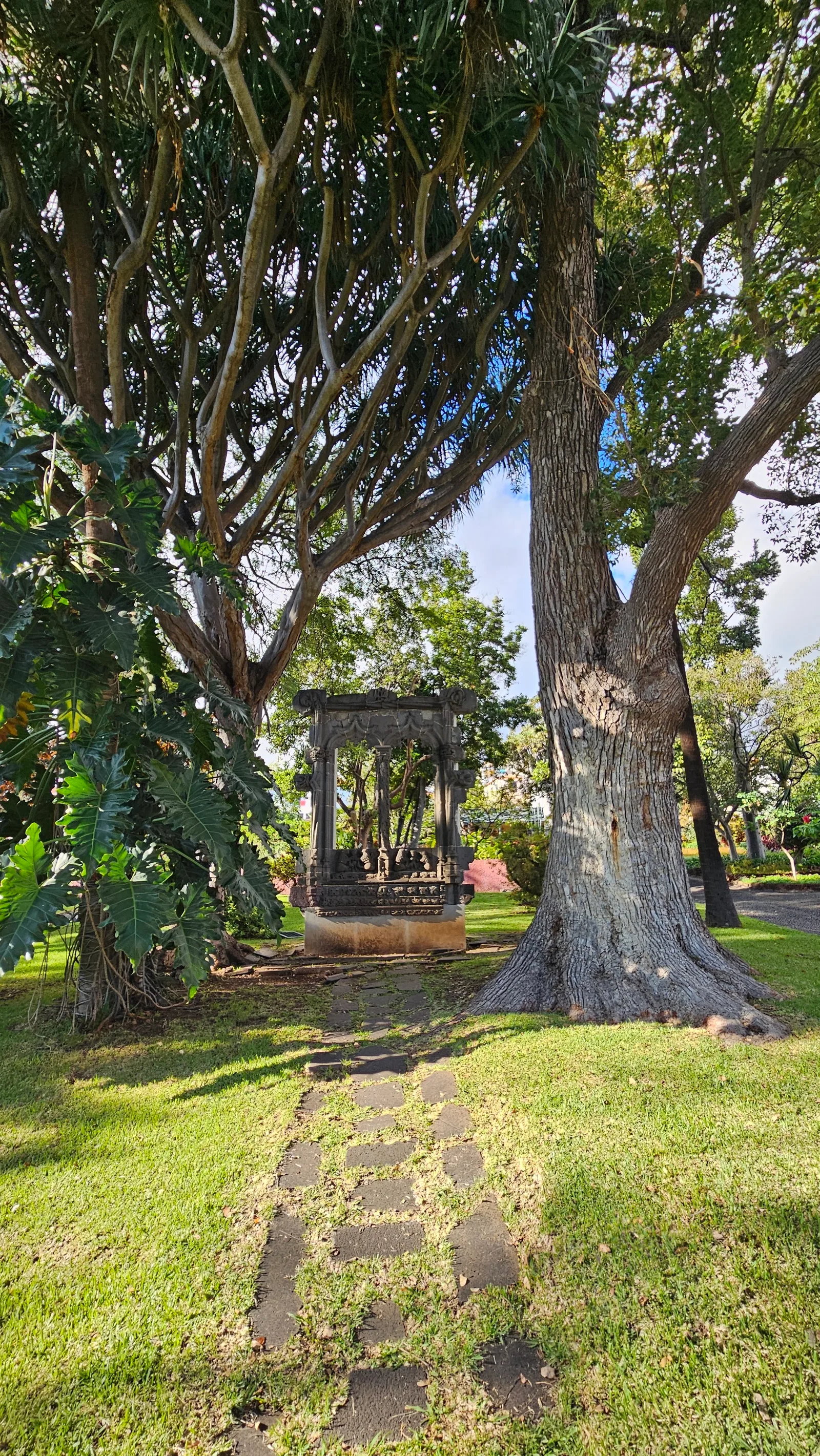 Atmosphere at Quinta das Cruzes Museum Funchal — travel photo