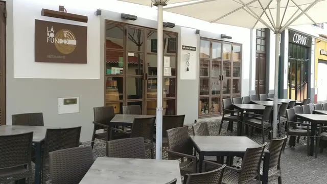 Restaurante Lá ao Fundo