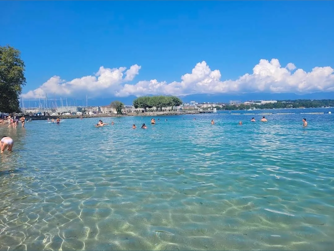 Main view at Baby-Plage Geneva — travel photo