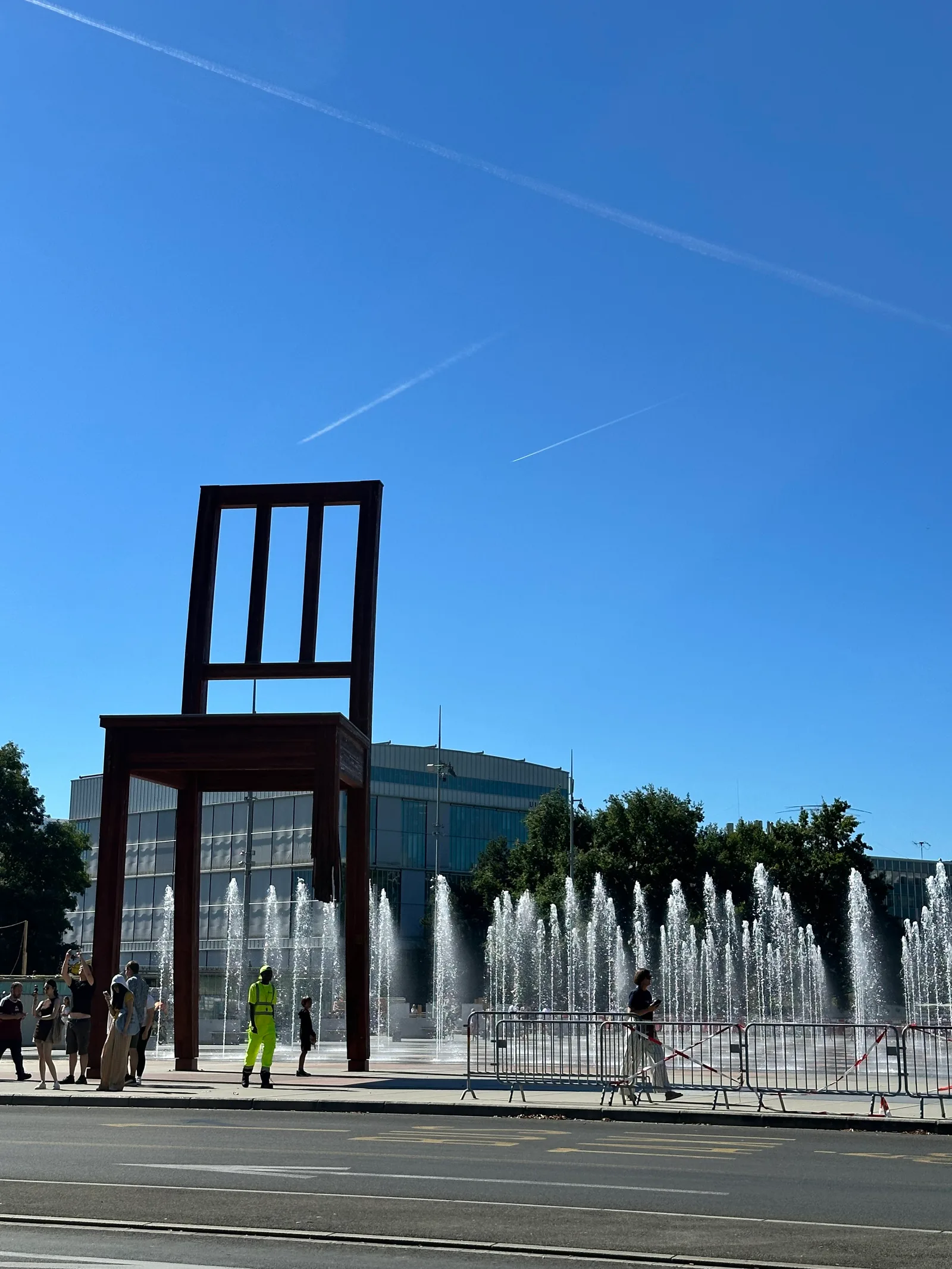 Main view at Broken Chair Geneva — travel photo