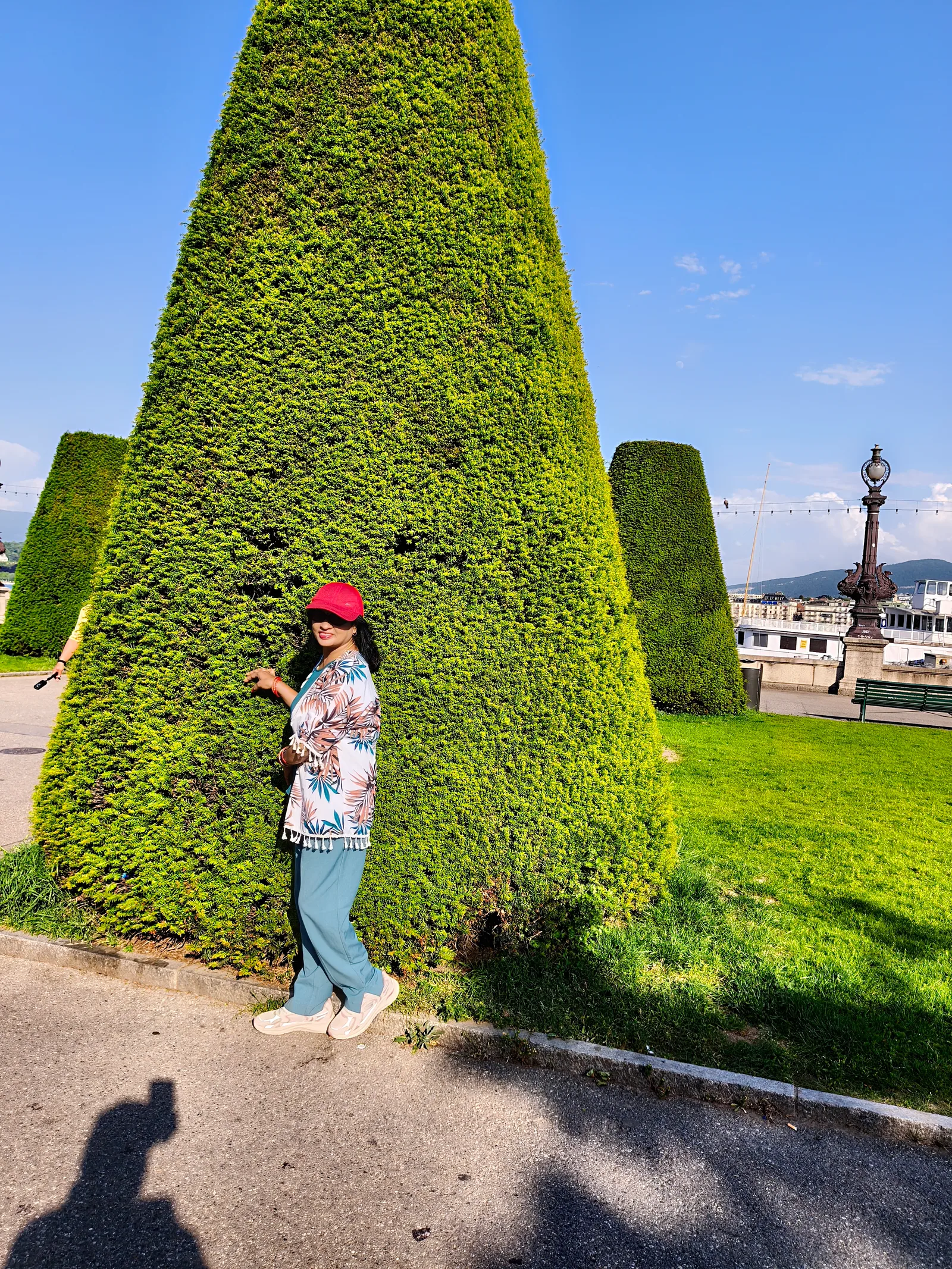 Details at Brunswick Monument Geneva — travel photo