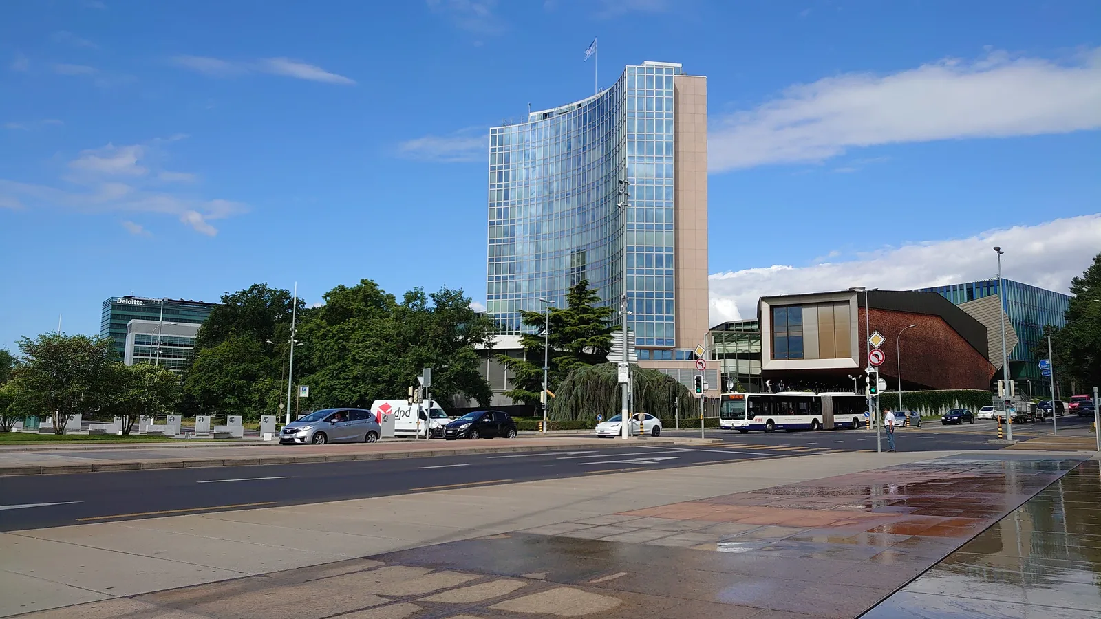 Main view at CICG Geneva Geneva — travel photo