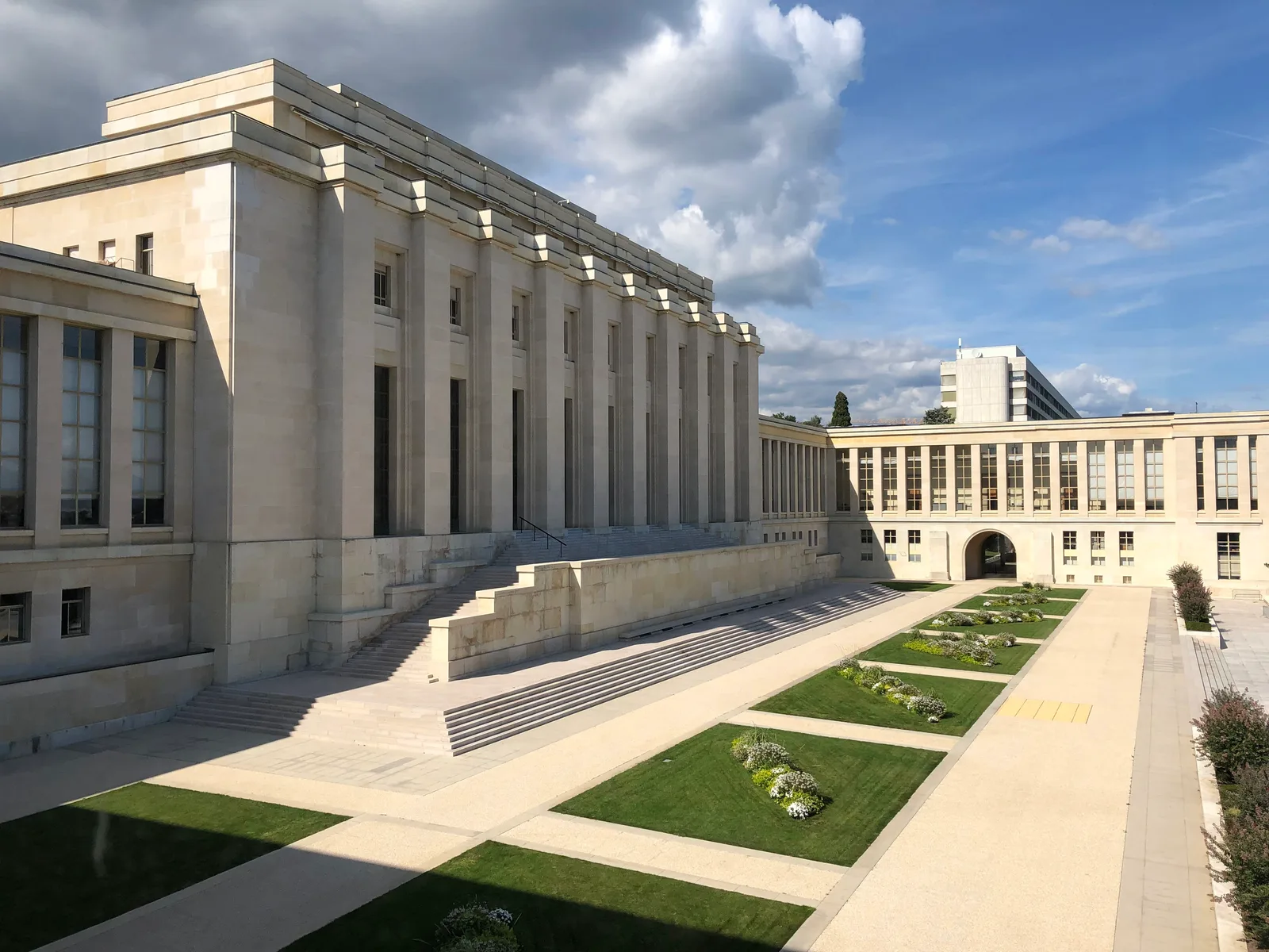 Main view at Palais des Nations Geneva — travel photo