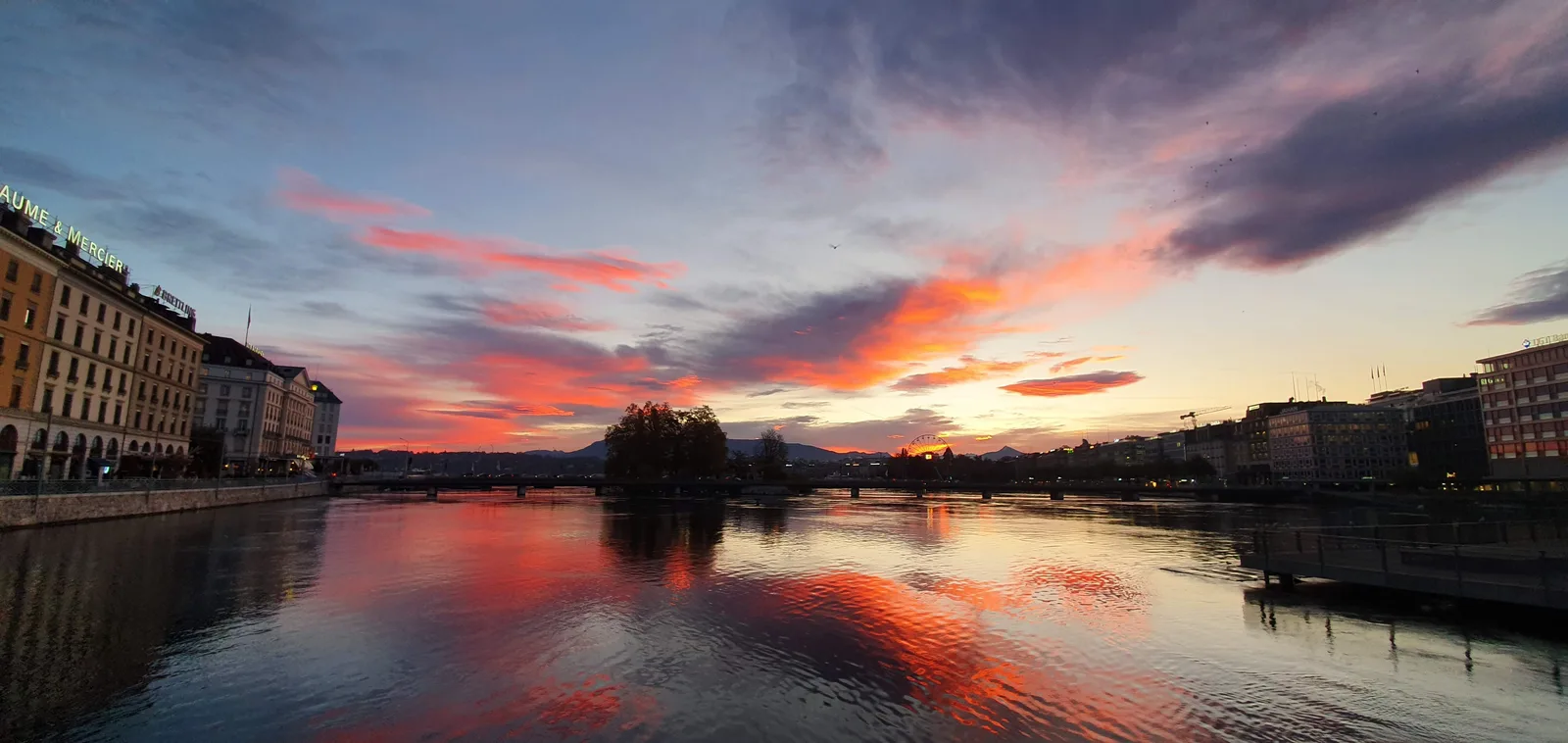 Atmosphere at Pont des Bergues Geneva — travel photo