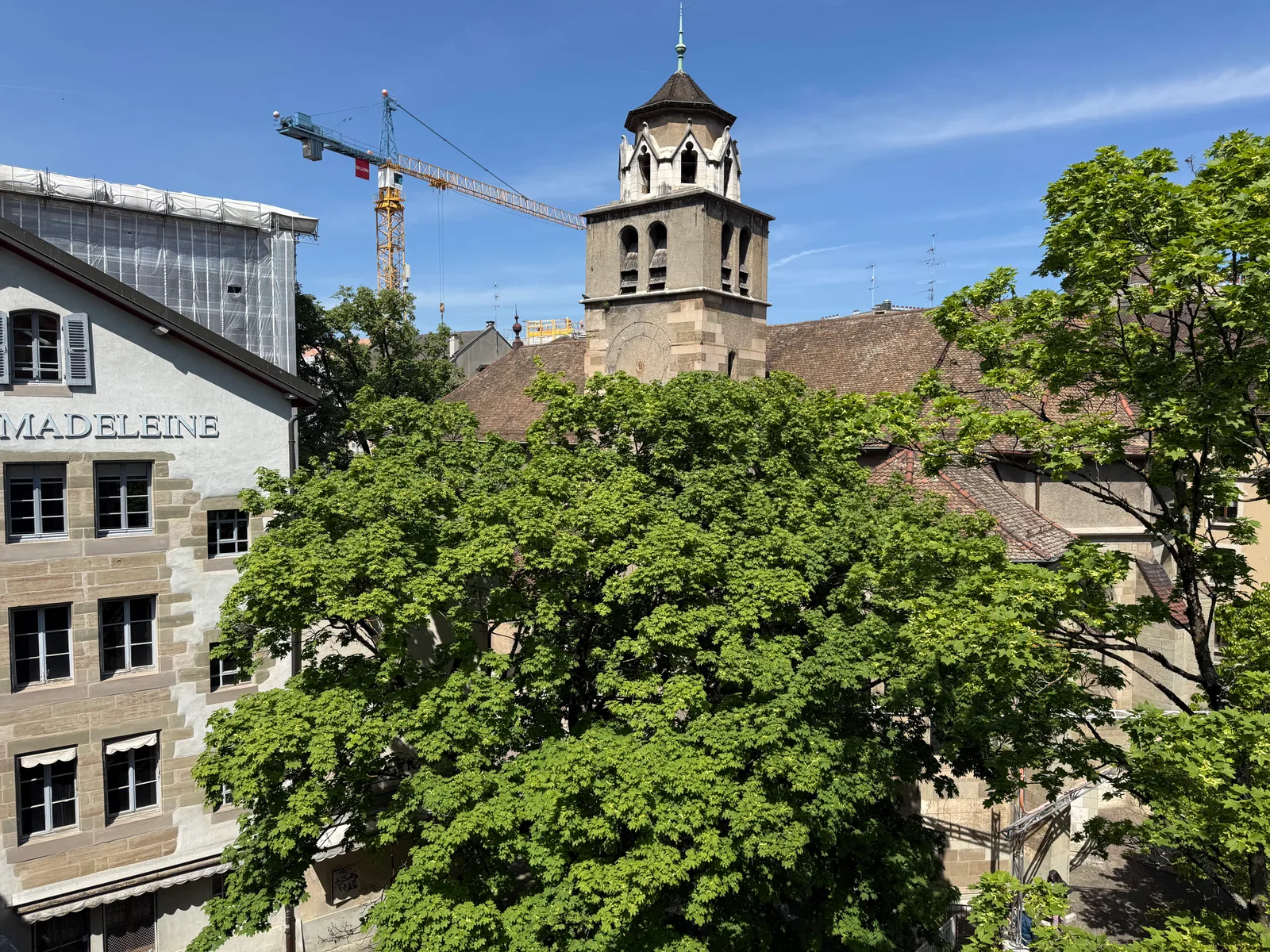 Atmosphere at Terrasse Agrippa-d'Aubigné Geneva — travel photo