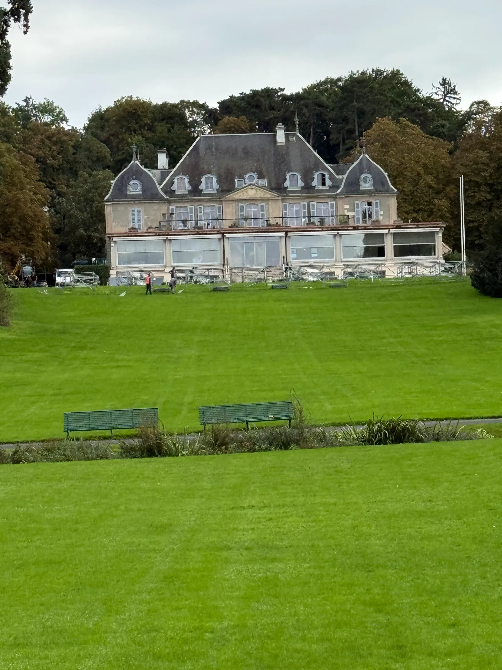 Details at Villa La Grange Geneva — travel photo