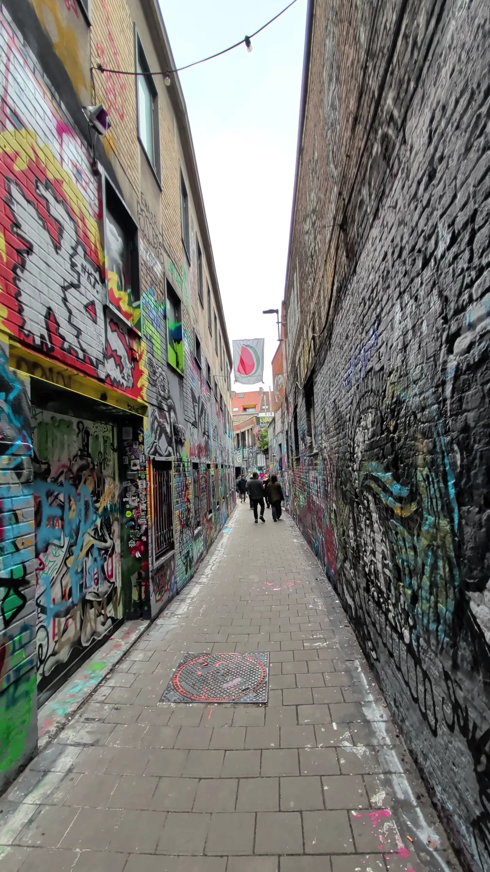 Details at Graffiti street | Gent Ghent — travel photo