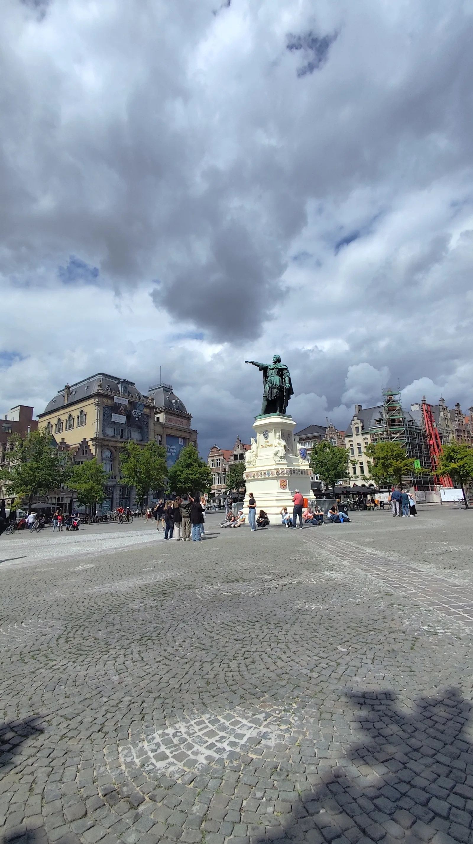 Details at Jacob van Artevelde Ghent — travel photo