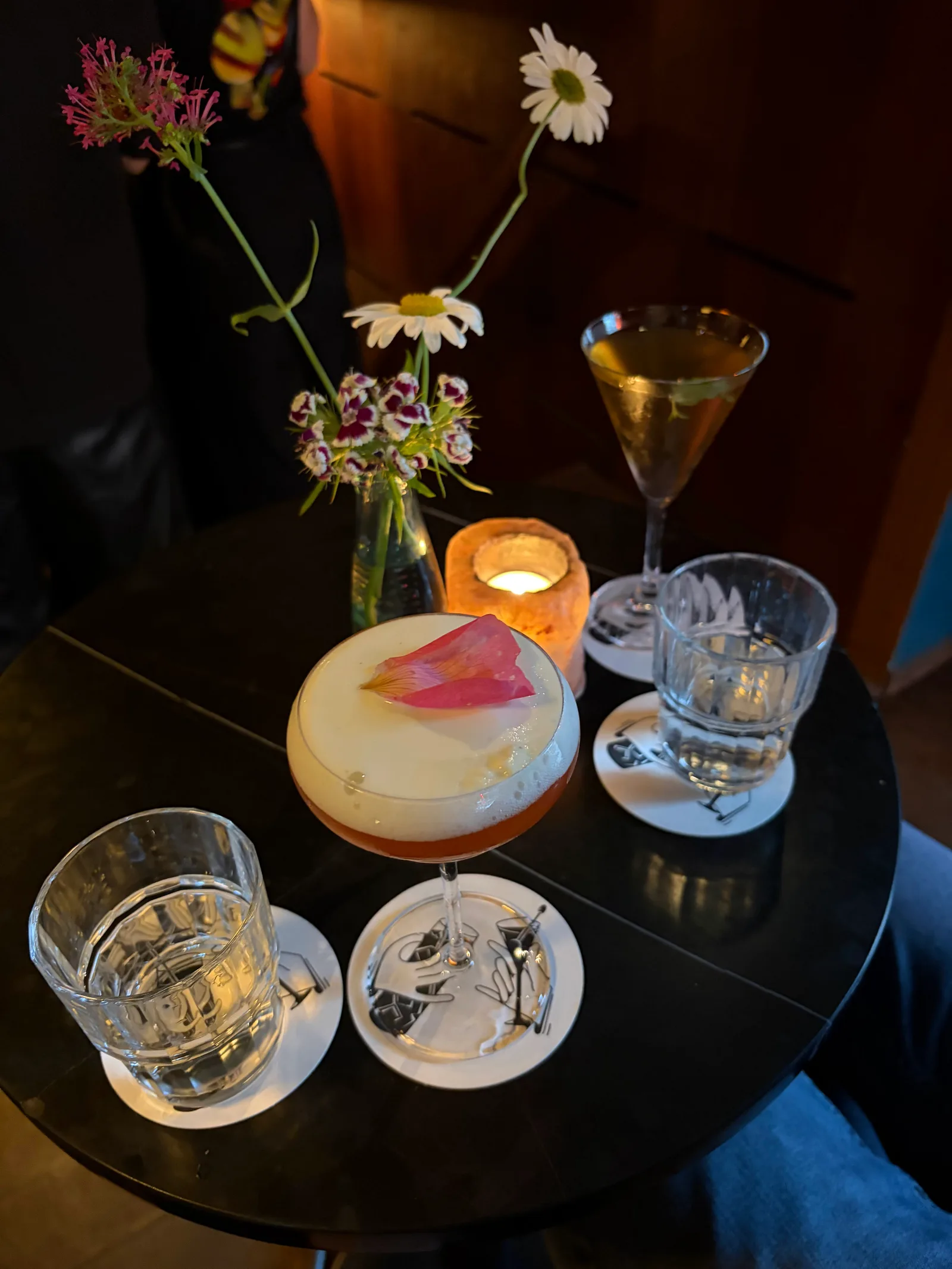Atmosphere at Jigger's🍸 Ghent — travel photo