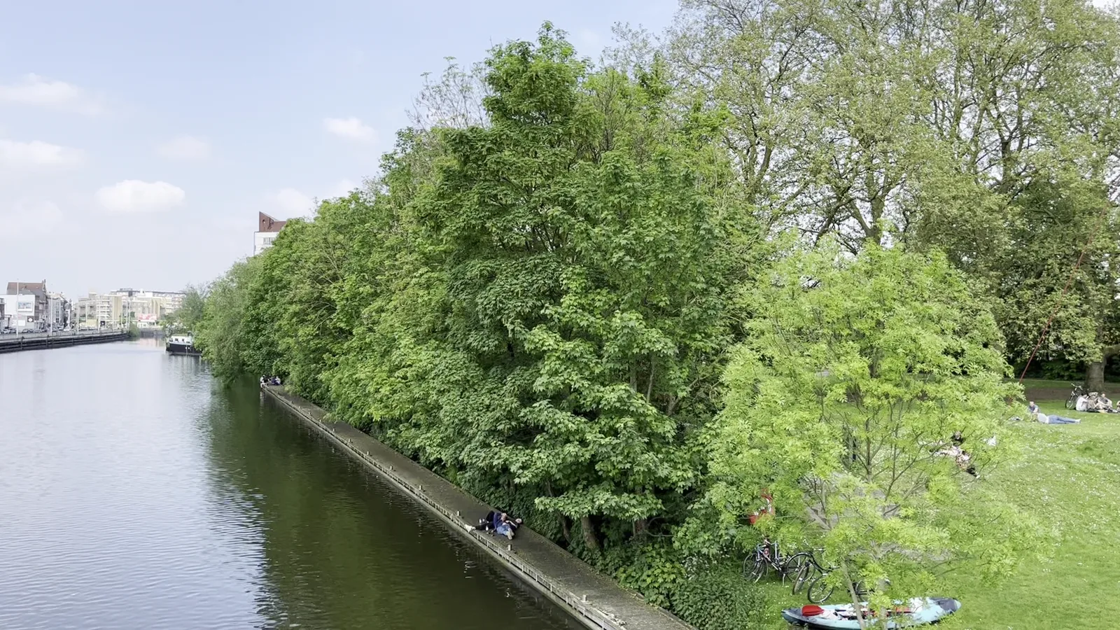 Main view at Keizerpark Ghent — travel photo