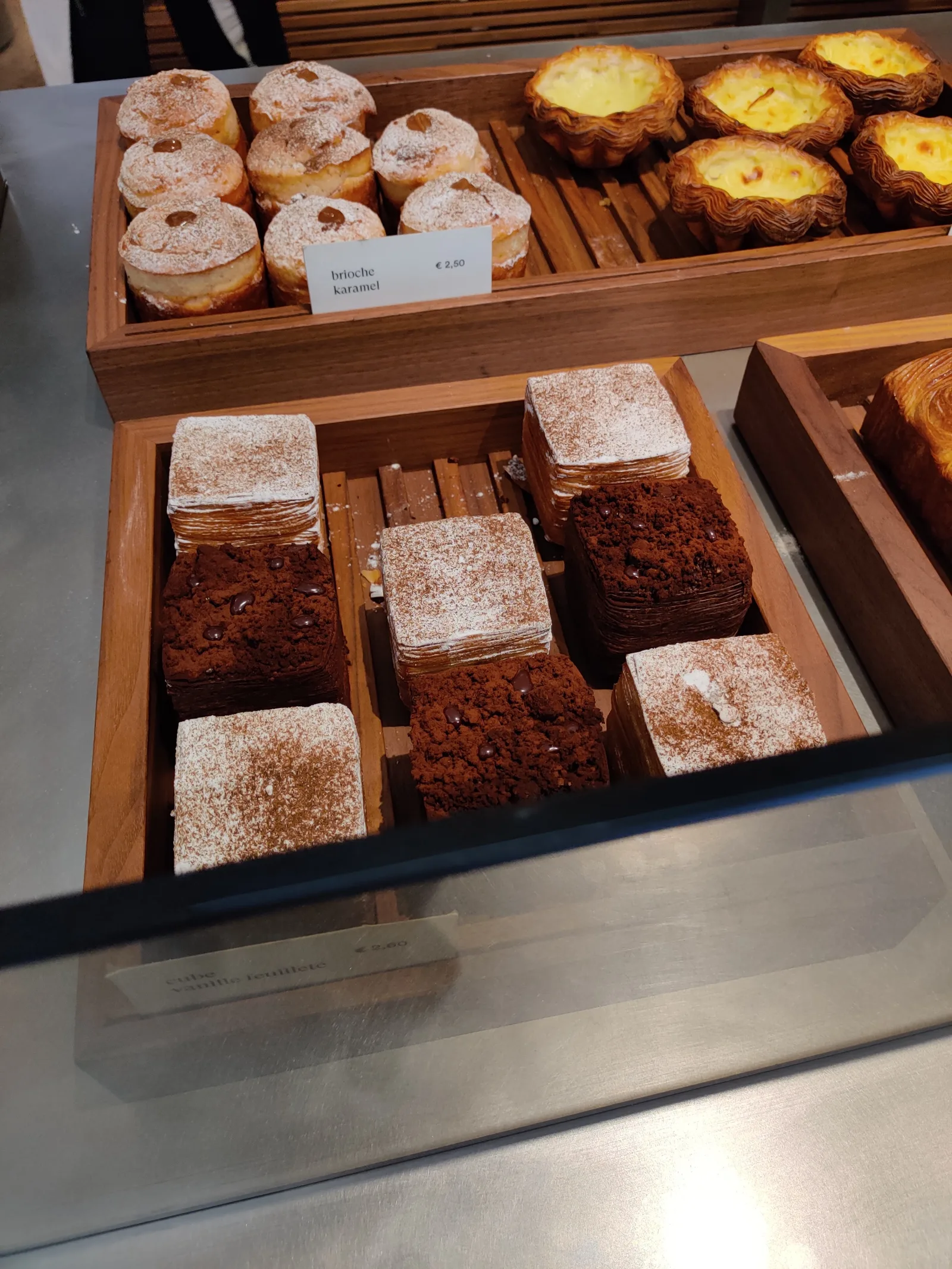 Details at the bakery Ghent — travel photo