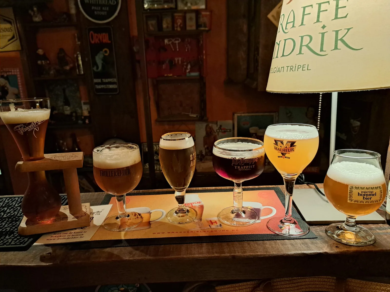 Details at Trollekelder Ghent — travel photo