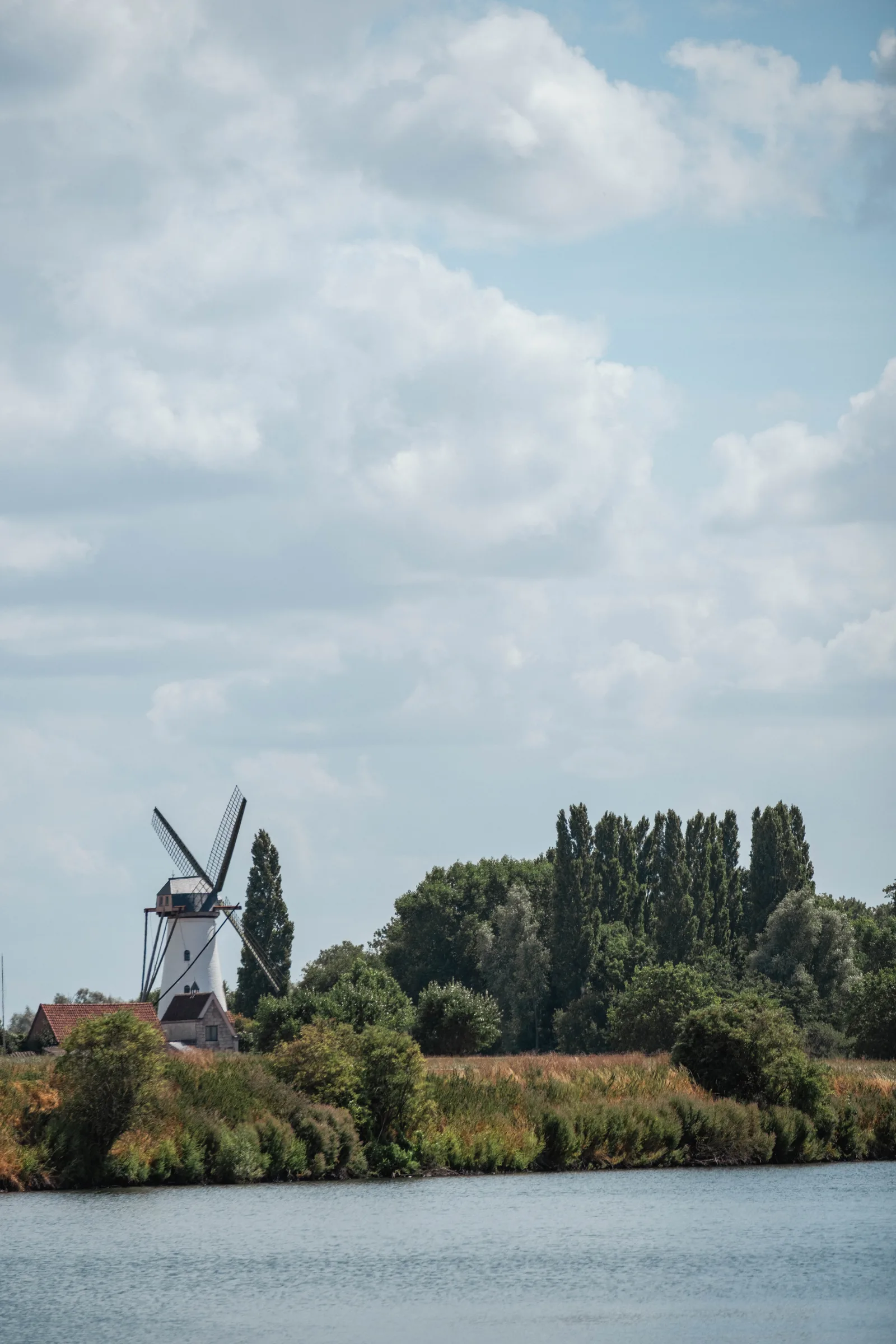 Main view at Vallei van de Oude Kale Ghent — travel photo