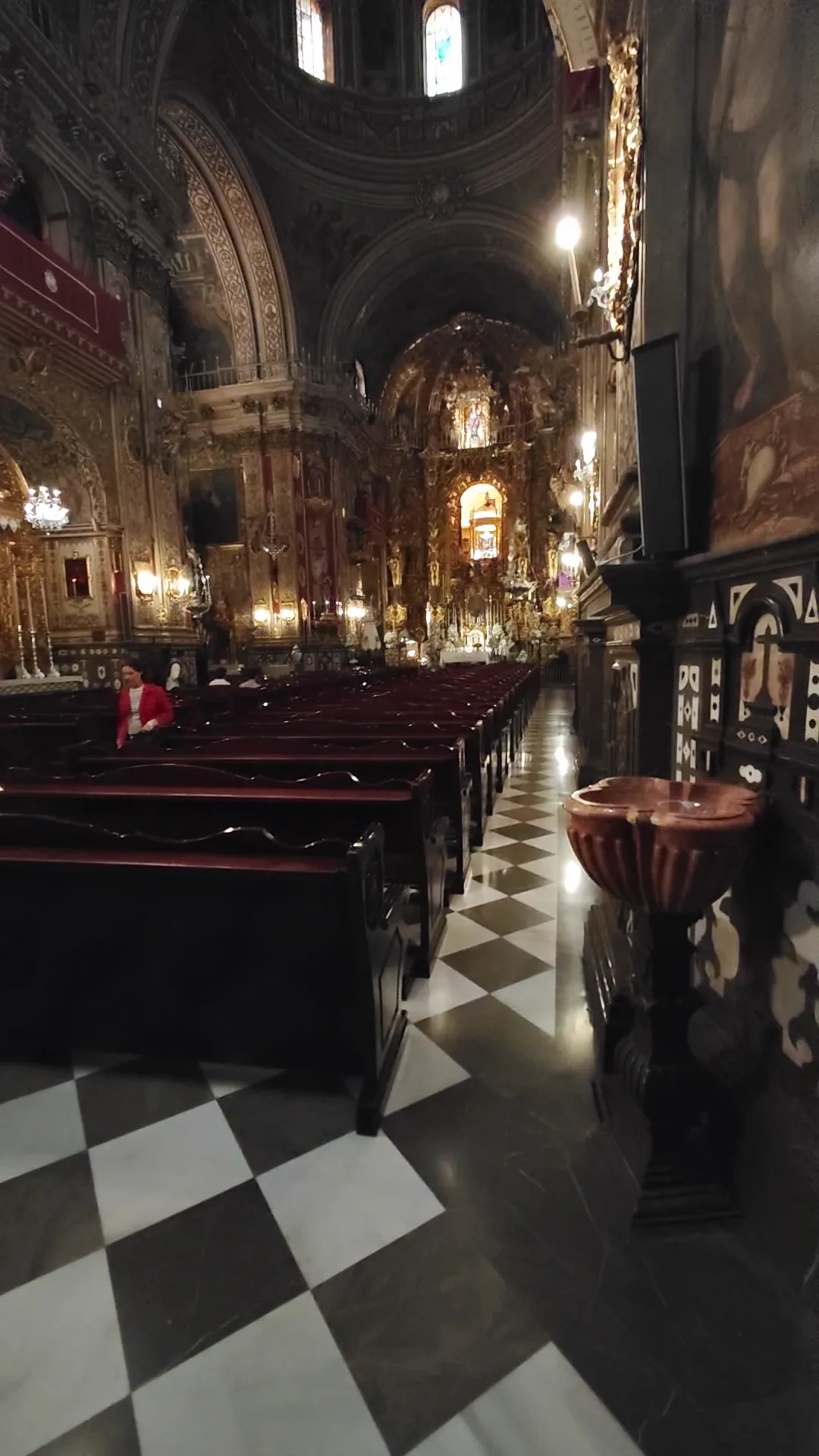 Interior at Basílica de San Juan de Dios Granada — travel photo