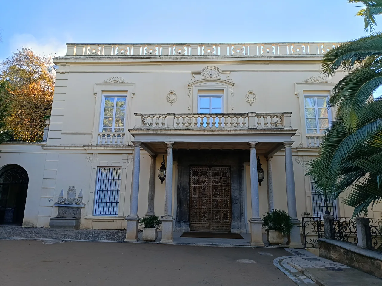 Carmen de los Mártires — budget guide Granada