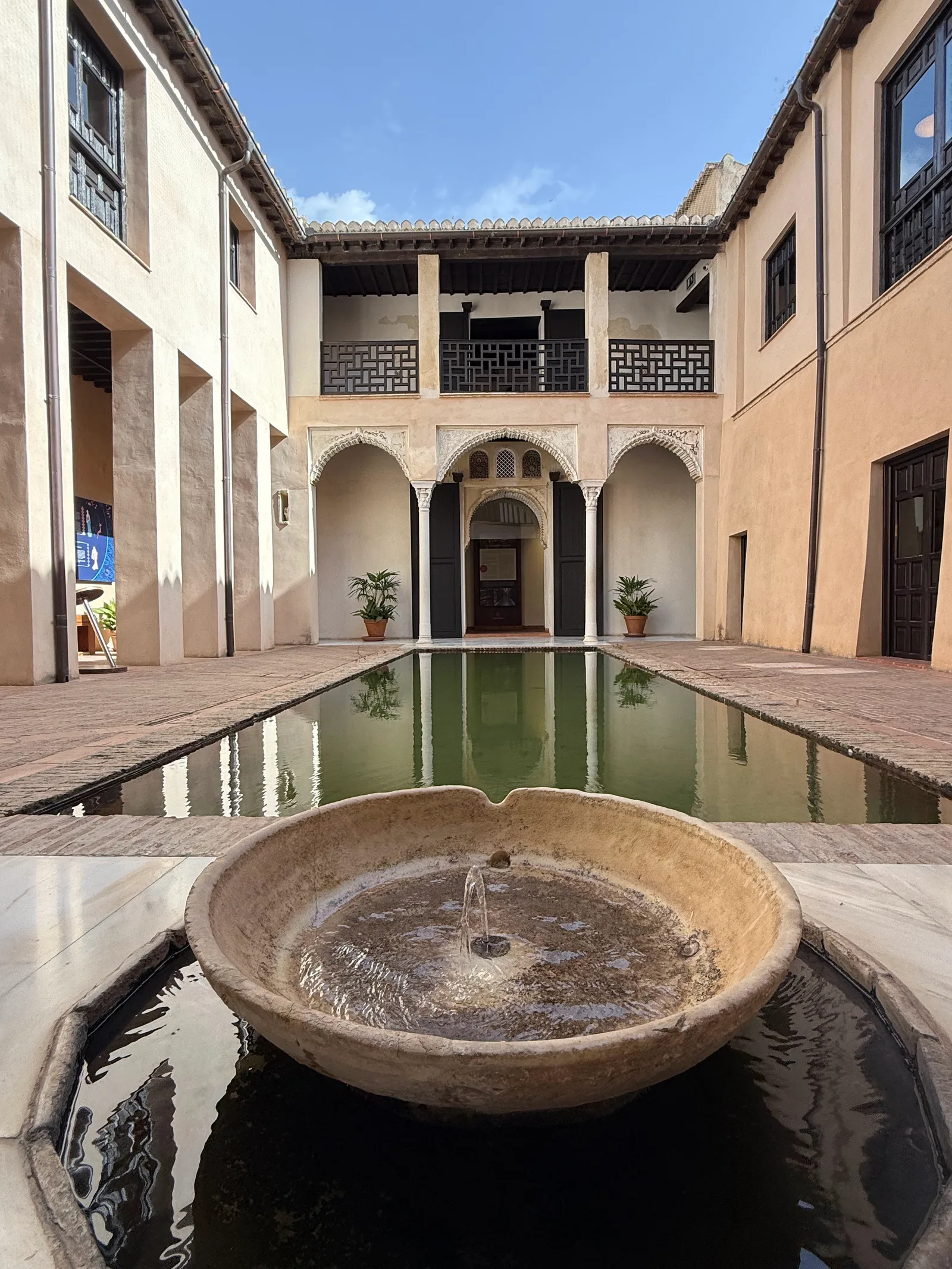 Atmosphere at Casa de Zafra y Centro de Interpretación del Albaicín Granada — travel photo
