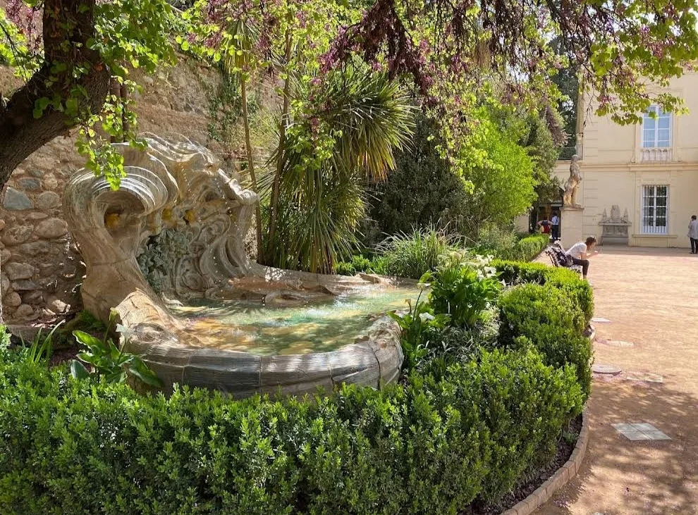 Francés Garden — romantic guide Granada