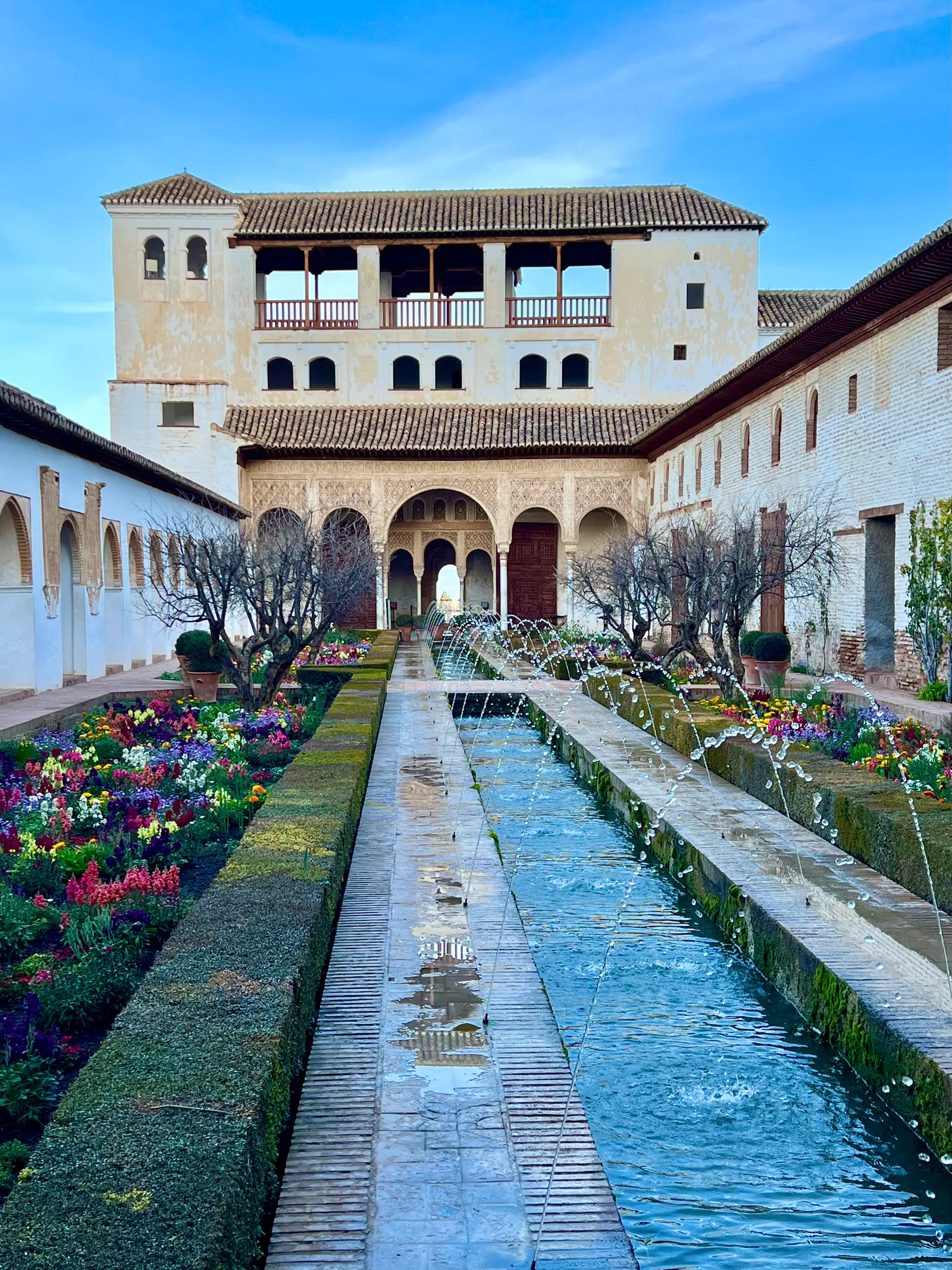 Details at Generalife Gardens Granada — travel photo