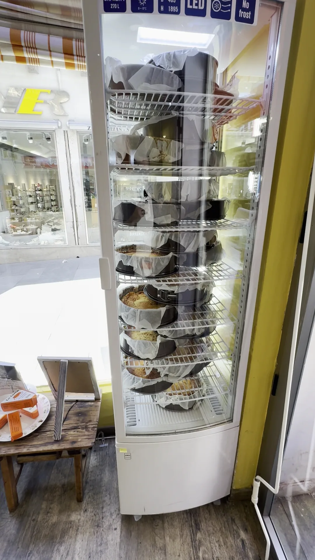 Main view at La tarta de la madre de Cris Granada — travel photo