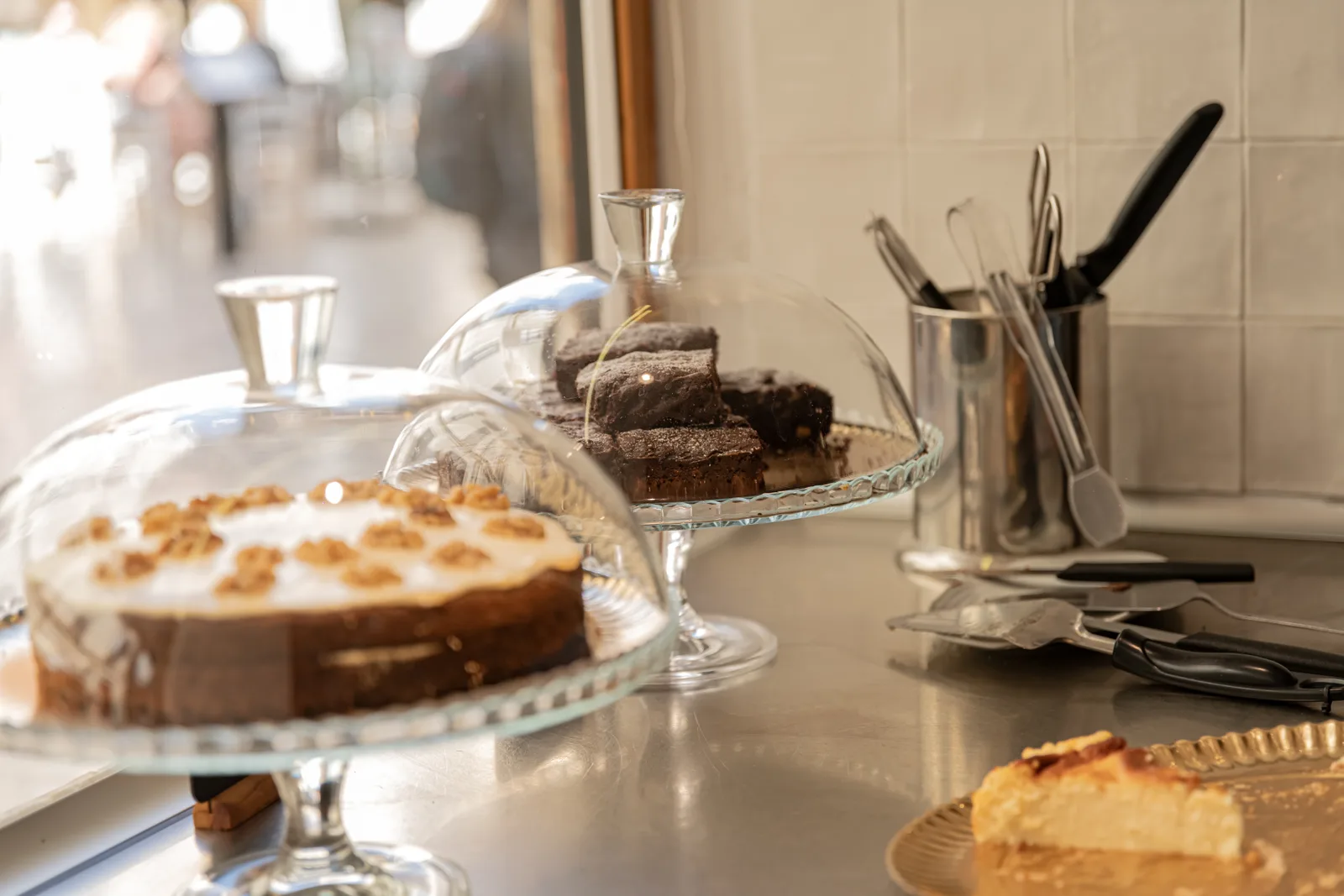 Details at La tarta de la madre de Cris Granada — travel photo