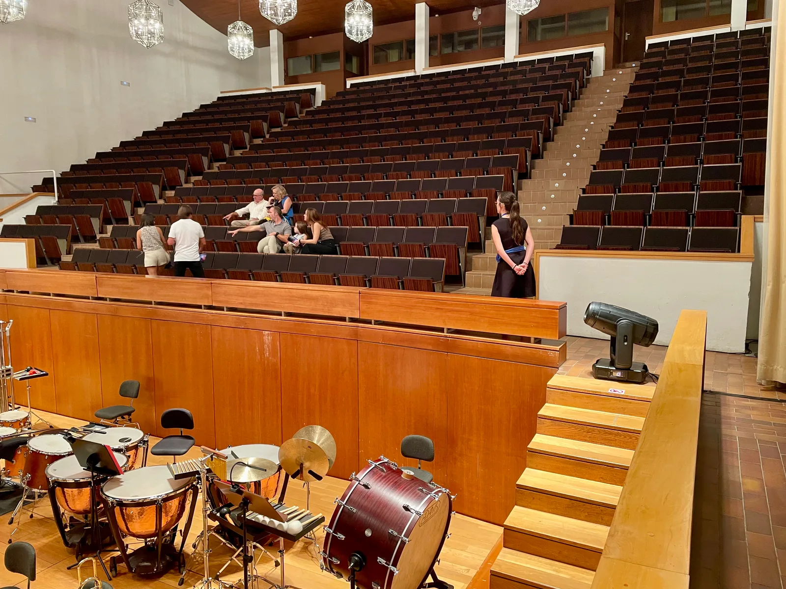 Atmosphere at Manuel de Falla Auditorium Granada — travel photo