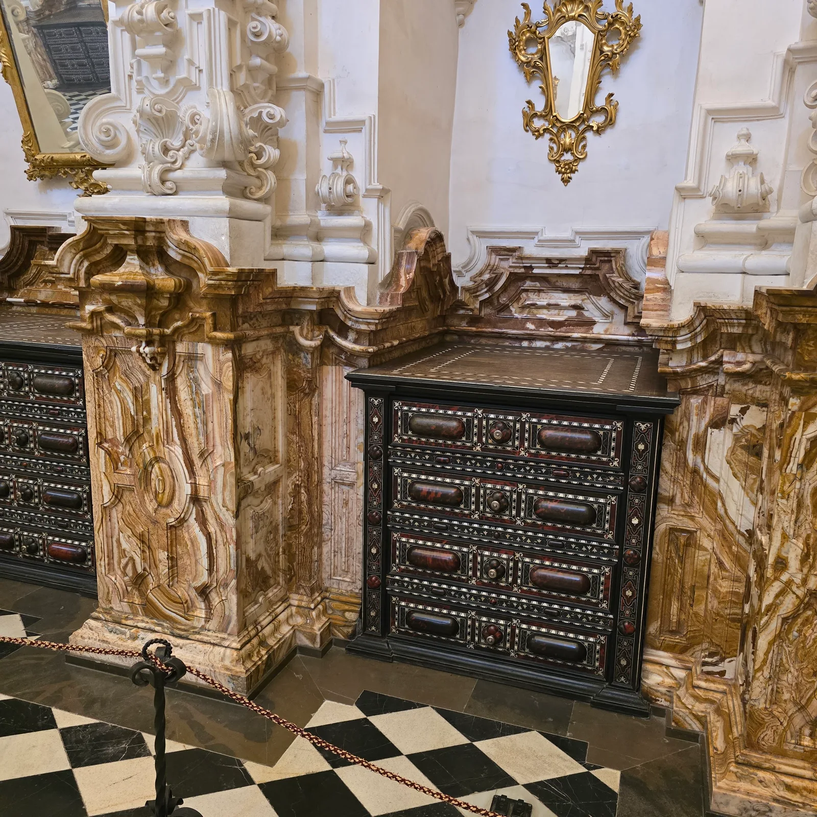 Details at Monasterio de Nuestra Señora de la Asunción "La Cartuja" Granada — travel photo