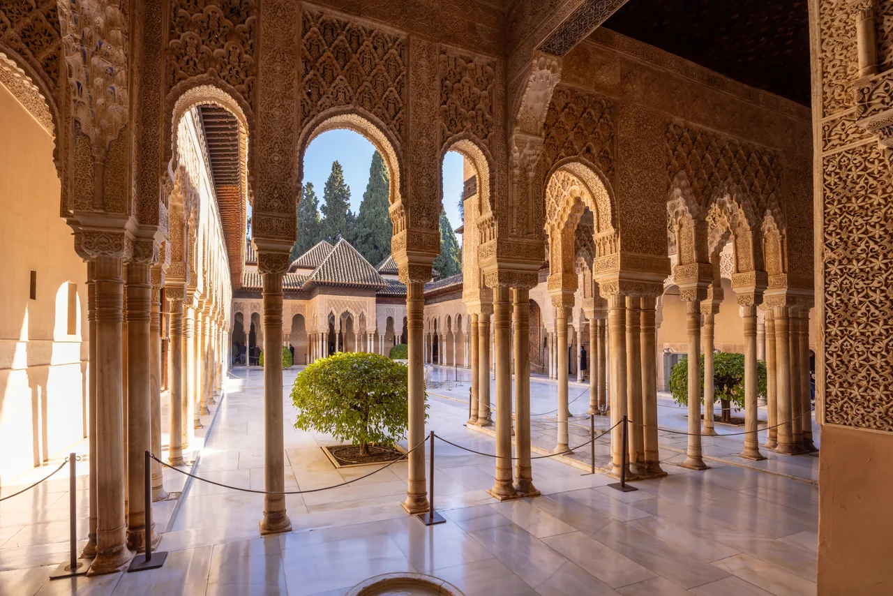 Nasrid Palaces — rainy day guide Granada