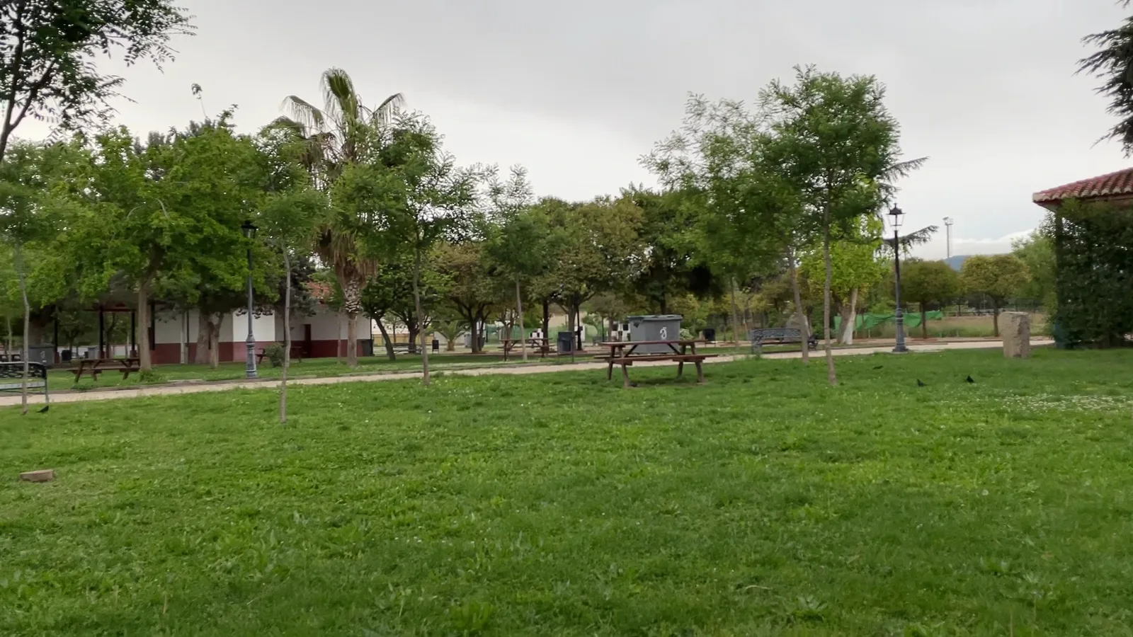 Atmosphere at Nuevo Barcelona Park Granada — travel photo