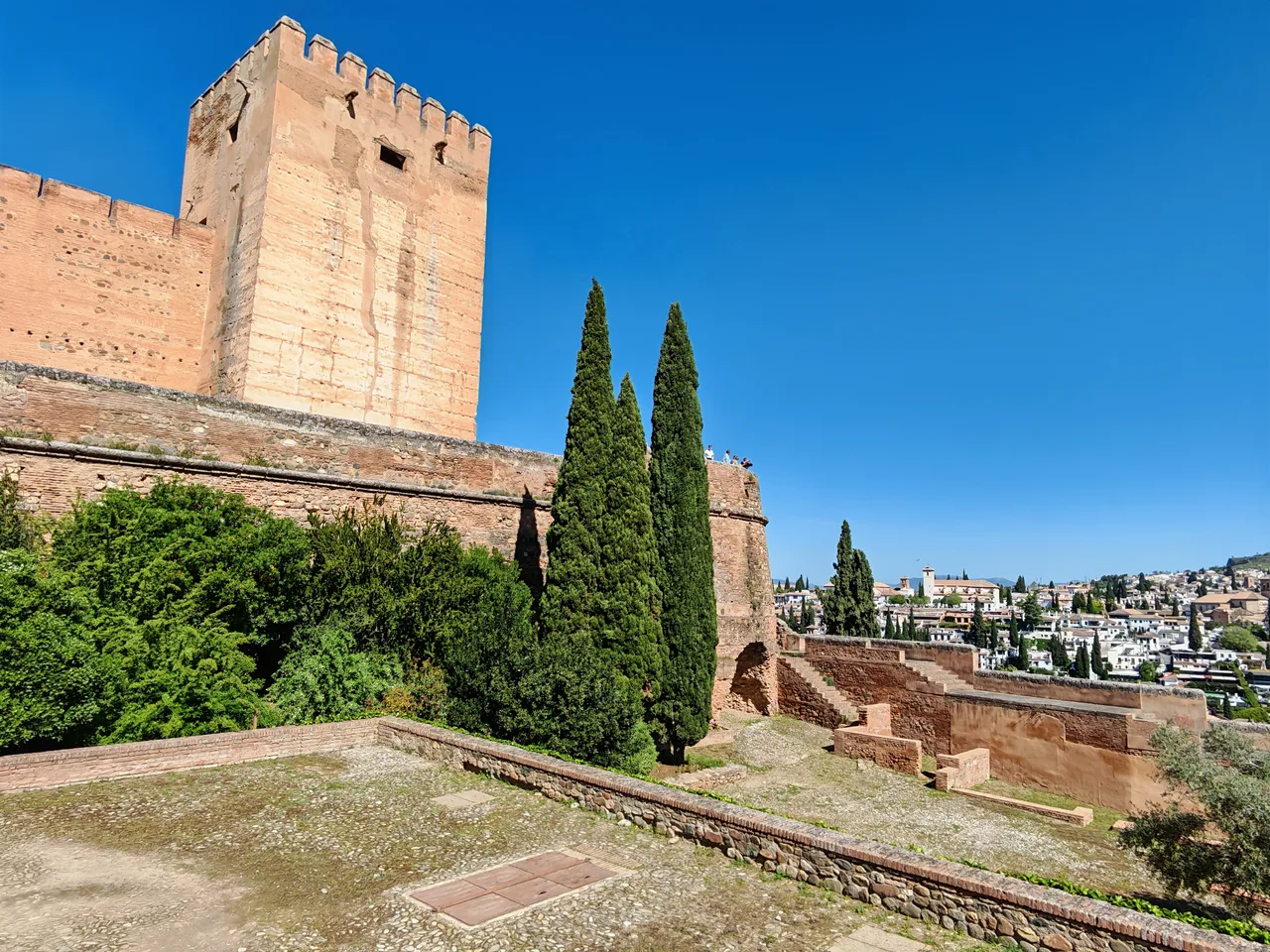 Plaza de los Aljibes de la Alhambra