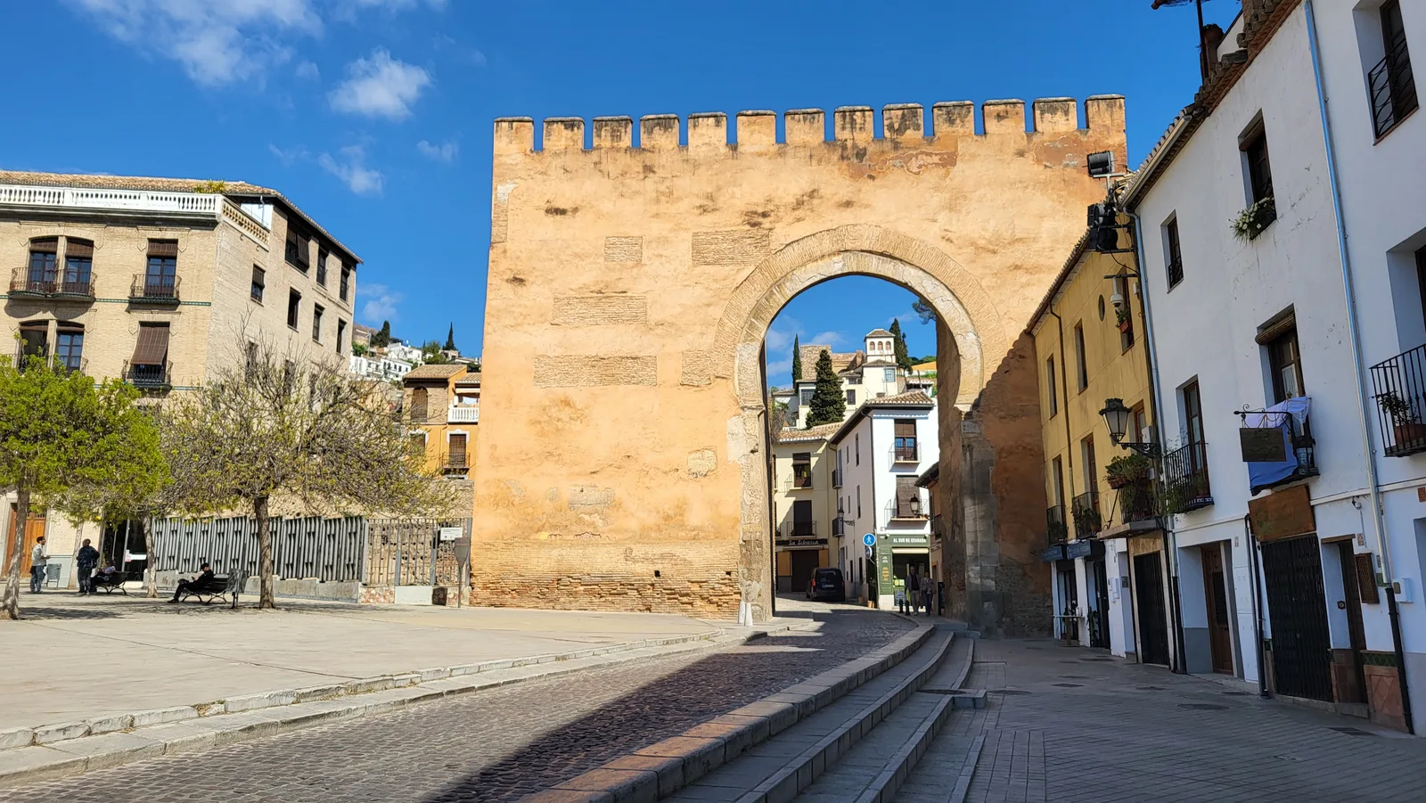 Details at Puerta de Elvira Granada — travel photo
