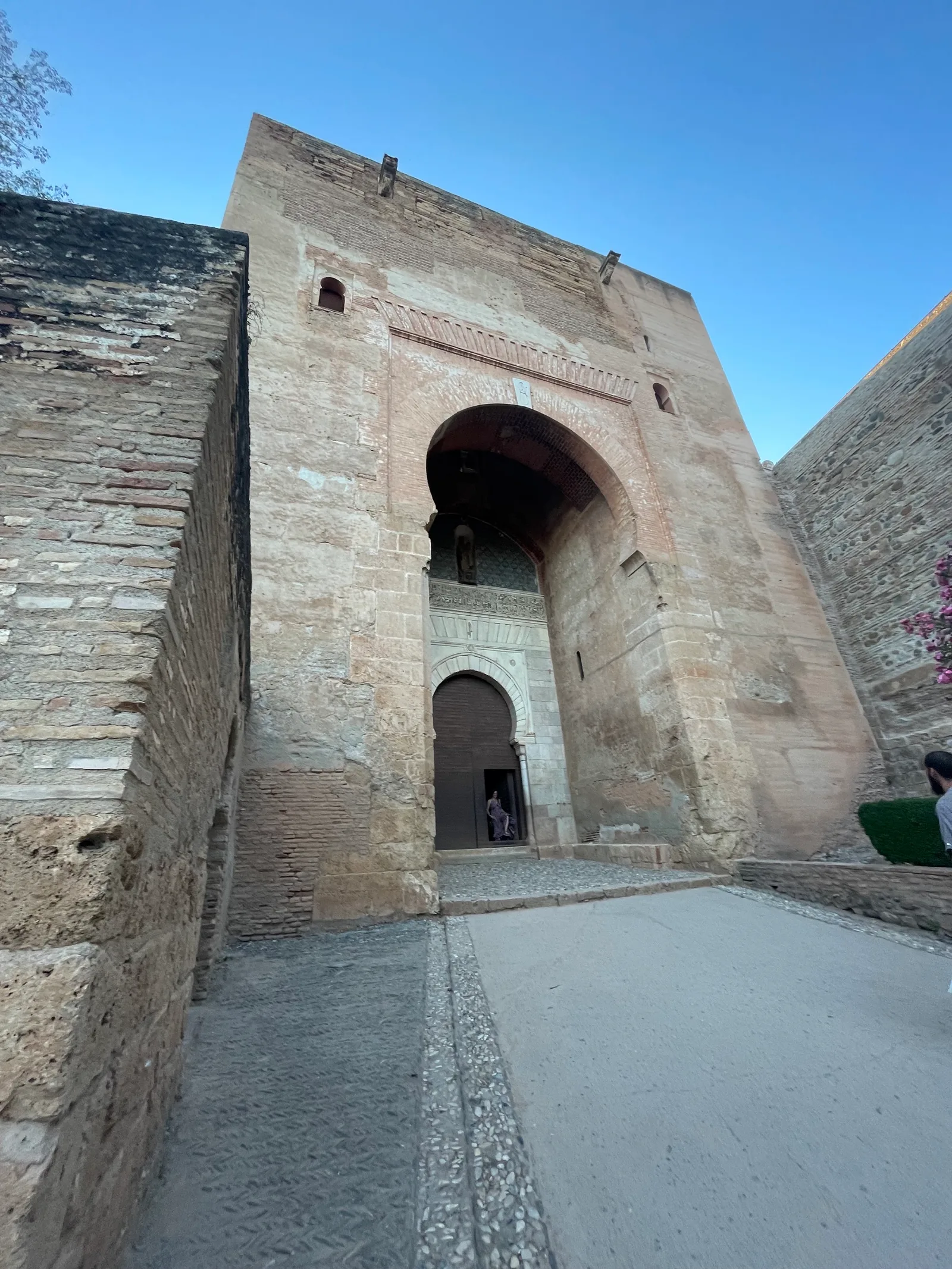 Atmosphere at Puerta de las Granadas Granada — travel photo