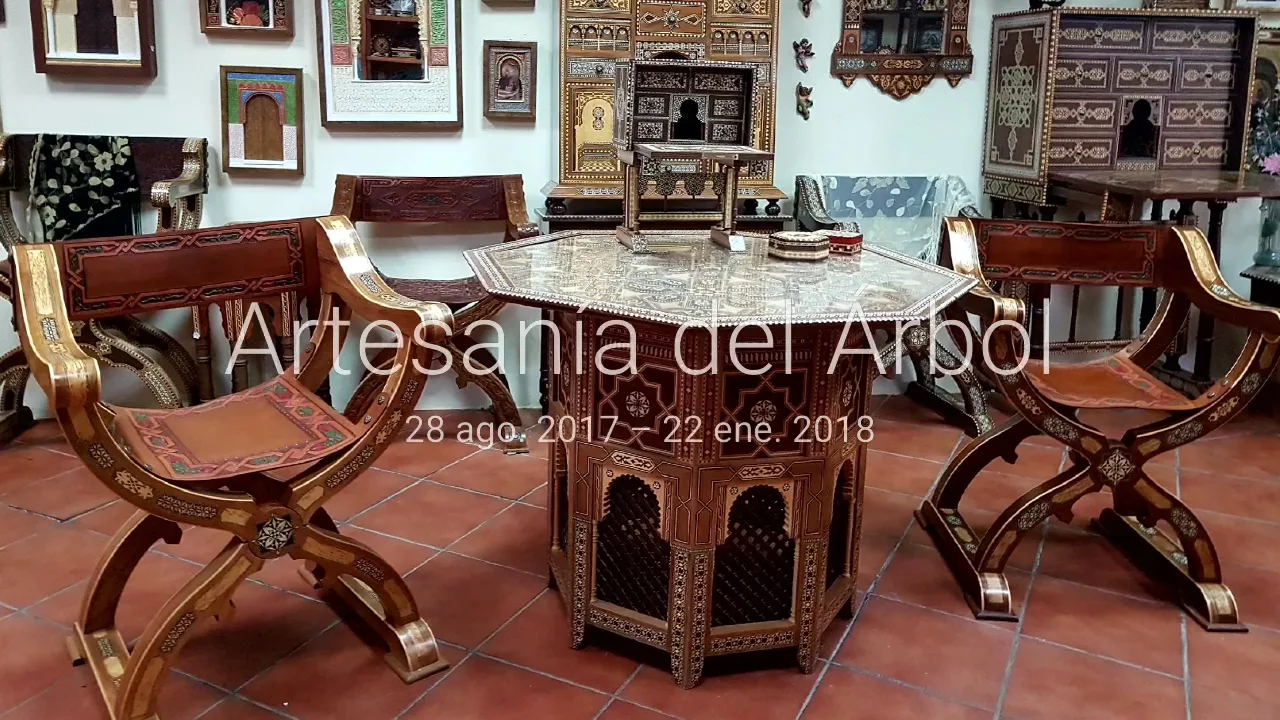 Interior at TARACEA ARTESANIA DEL ARBOL Granada — travel photo
