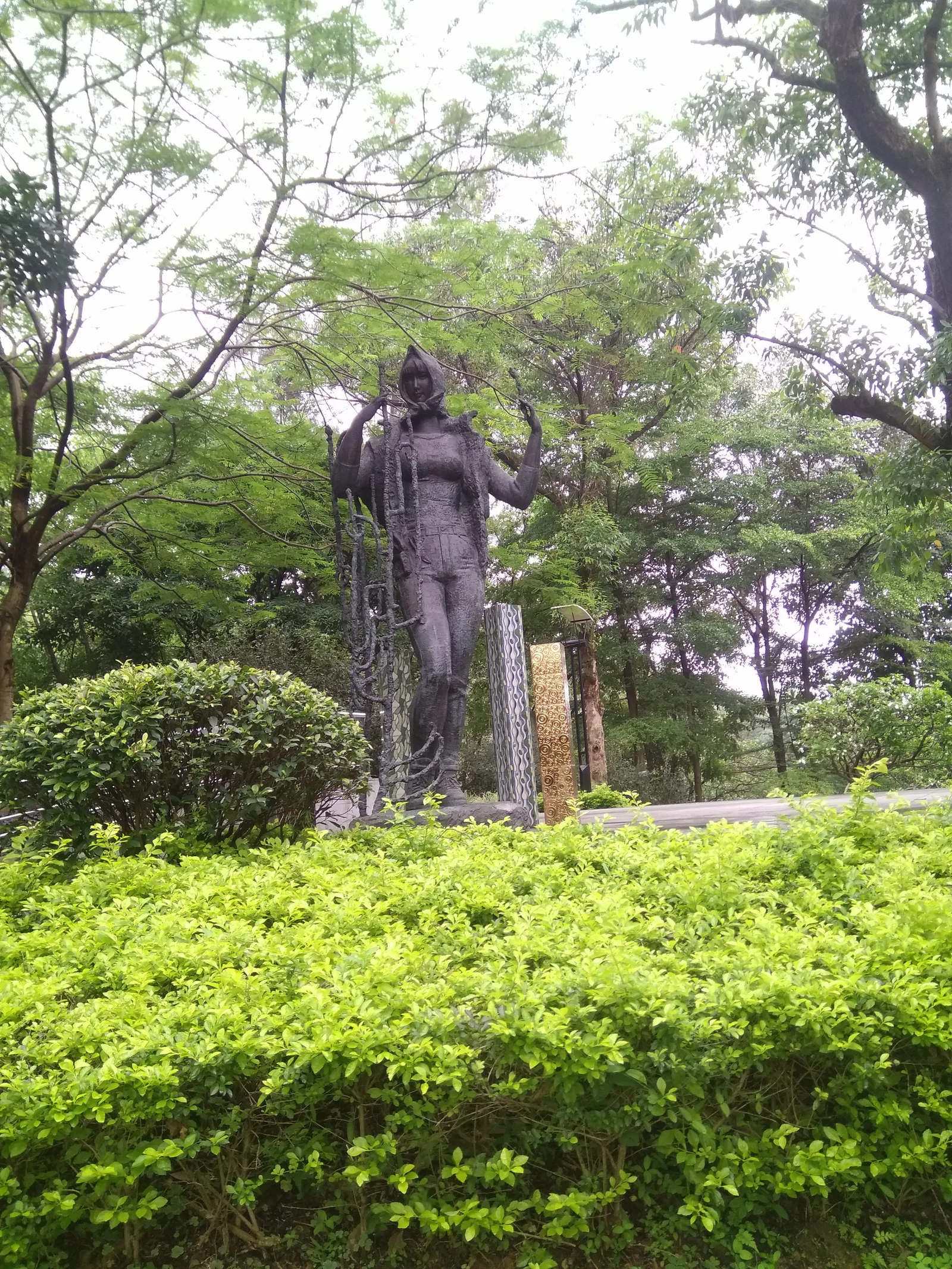 Interior at Guangzhou Sculpture Park （West Gate） Guangzhou — travel photo