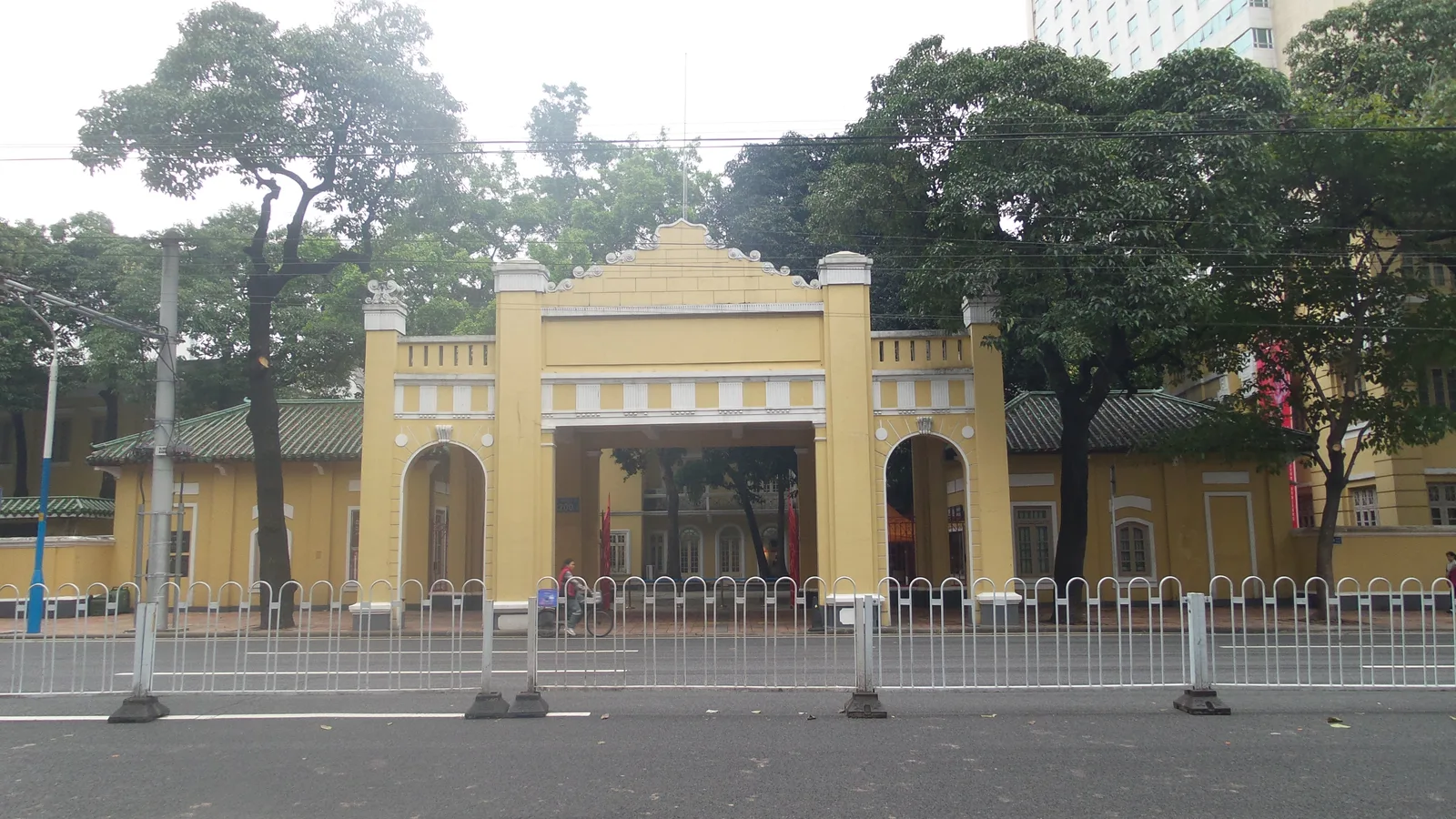 Main view at Guangzhou Uprising Memorial Hall Guangzhou — travel photo