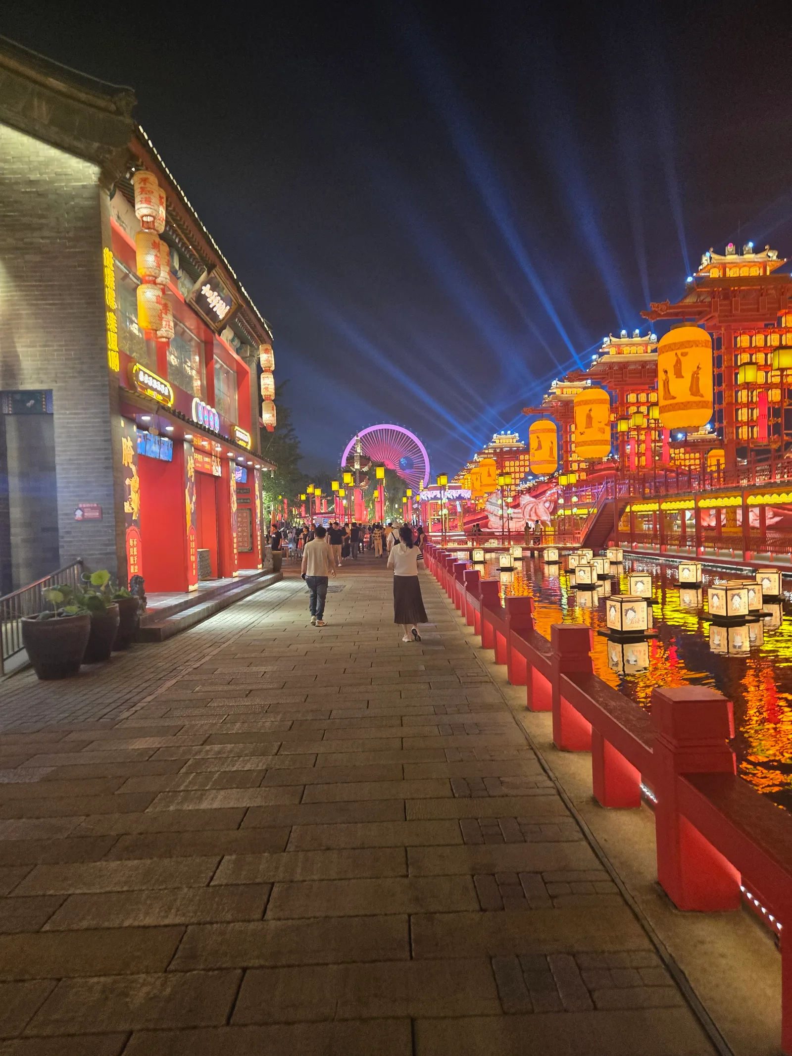 Details at 西关古老大屋 Guangzhou — travel photo