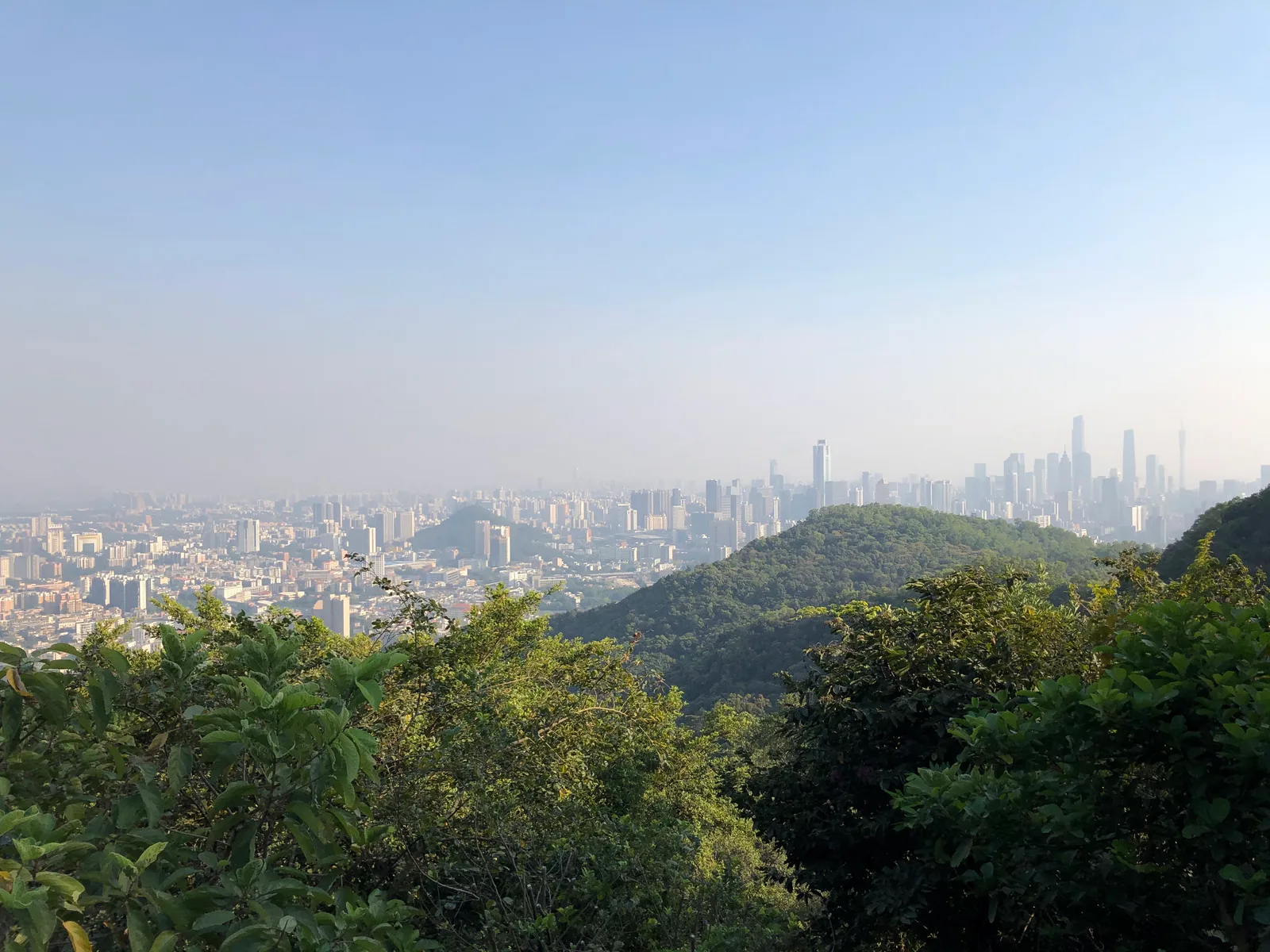 Main view at 白云山 Guangzhou — travel photo