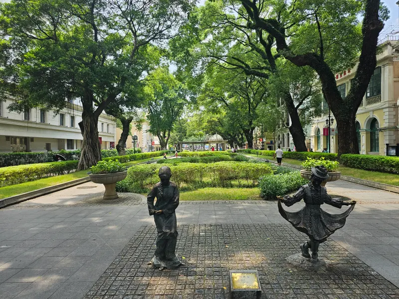 Shamian Park