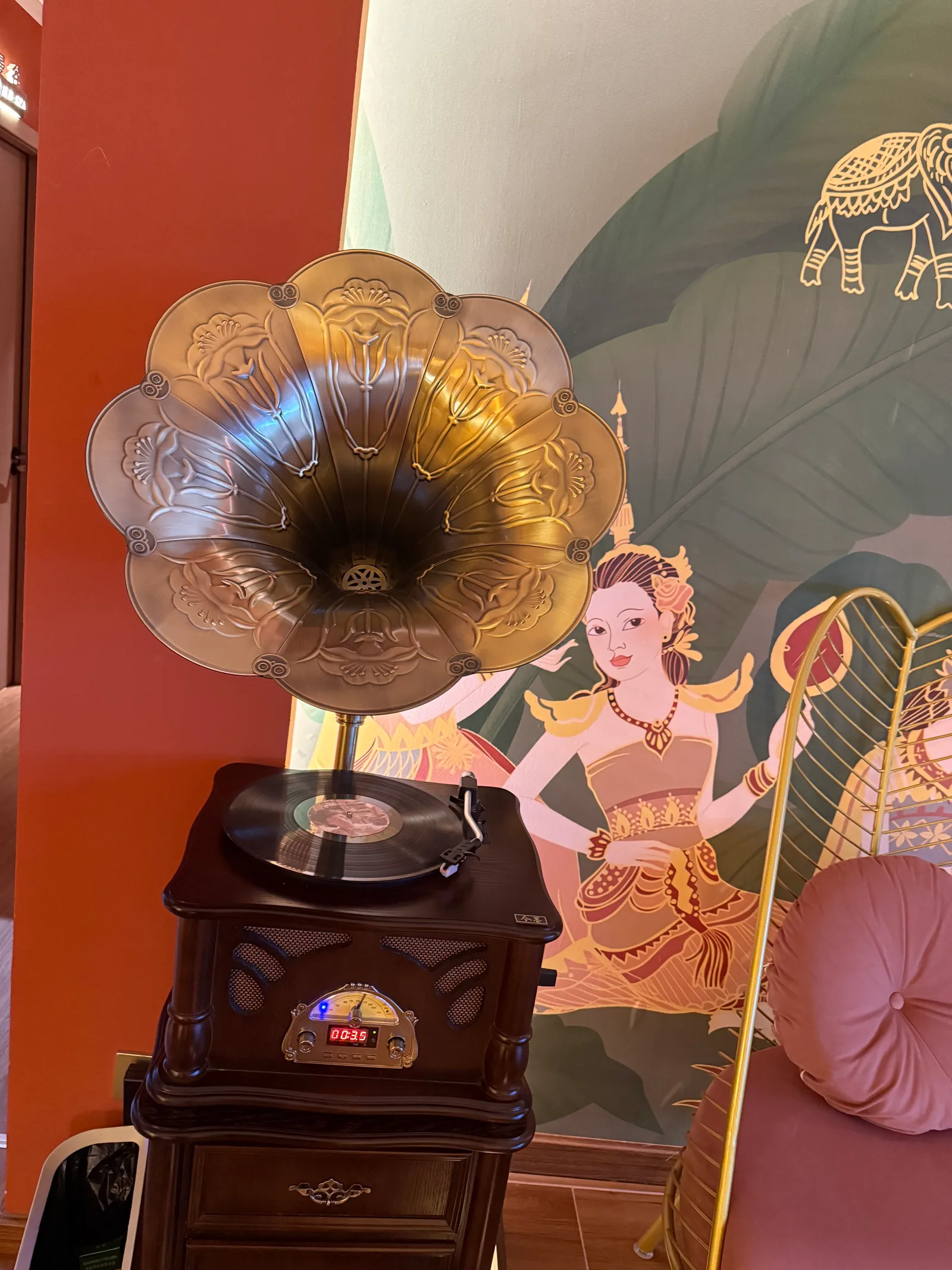 Details at Yizhichan Traditional Chinese Medicine Health Club Guangzhou — travel photo