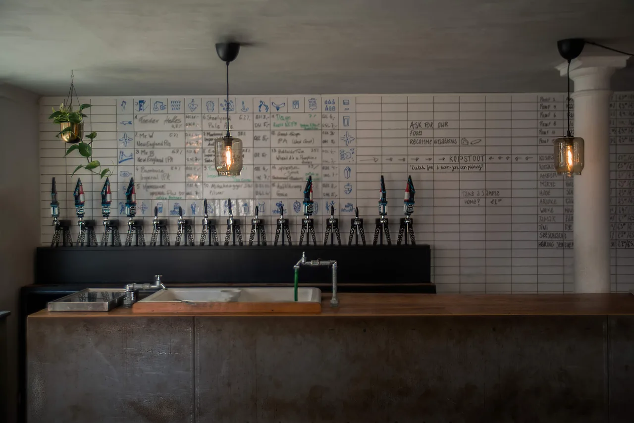 Bar Oorlam