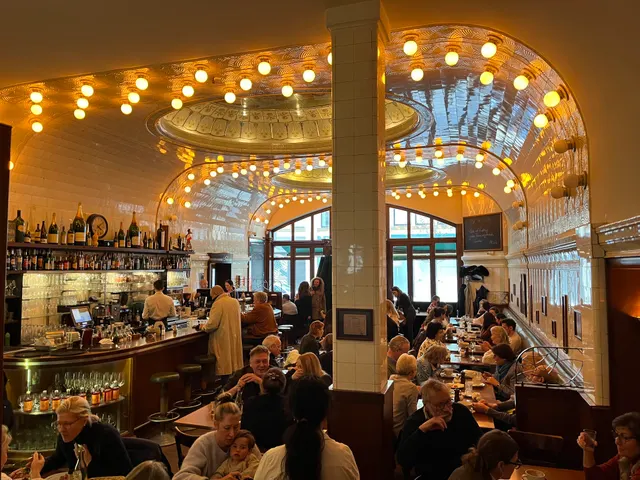 Café Paris