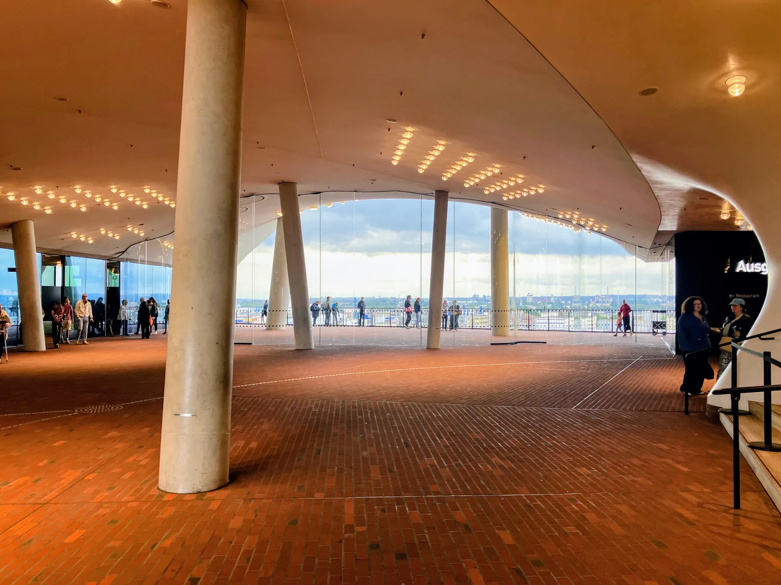 Main view at Elbphilharmonie Plaza Hamburg — travel photo