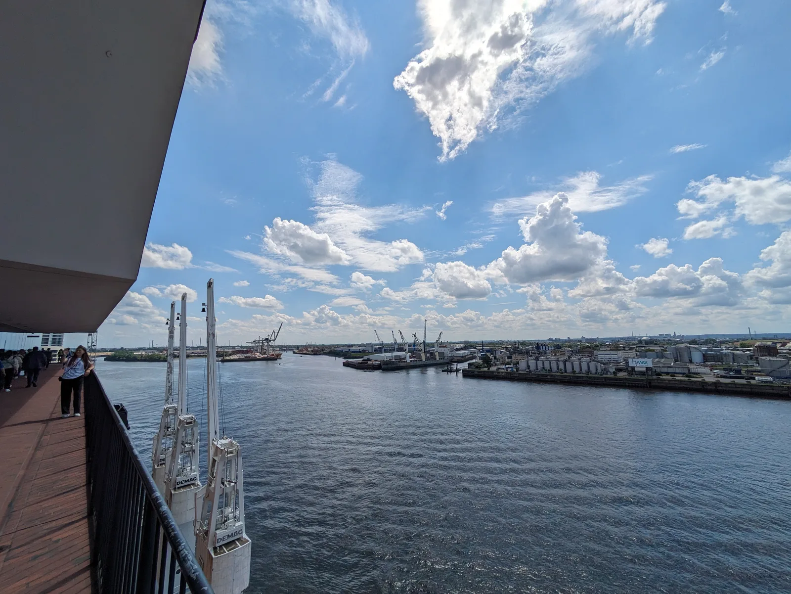 Details at Elbphilharmonie Plaza Hamburg — travel photo