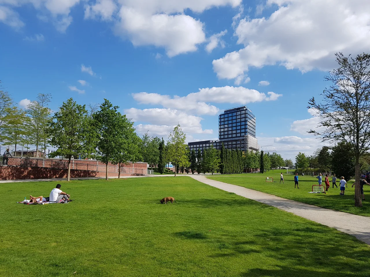 Lohsepark — budget guide Hamburg