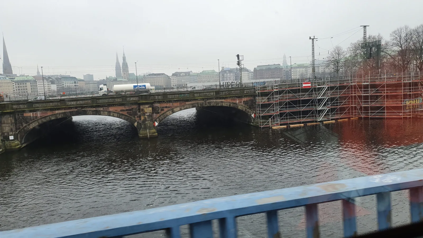 Details at Lombard Bridge Hamburg — travel photo