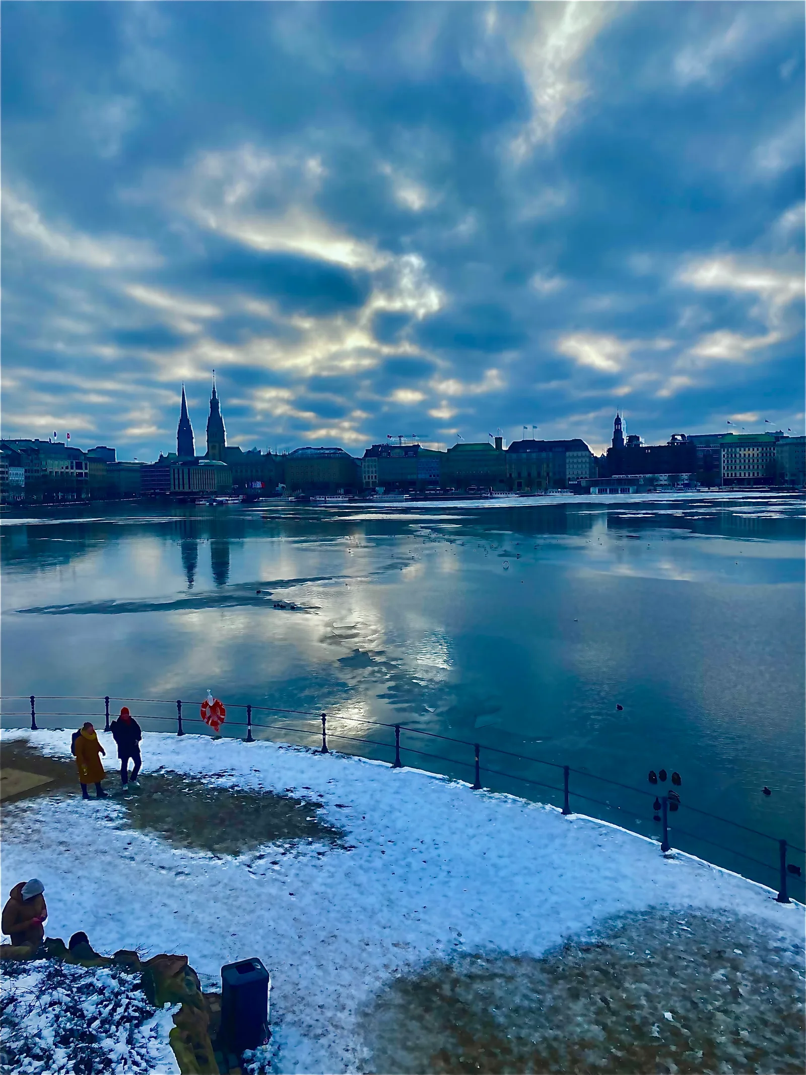 Atmosphere at Lombard Bridge Hamburg — travel photo