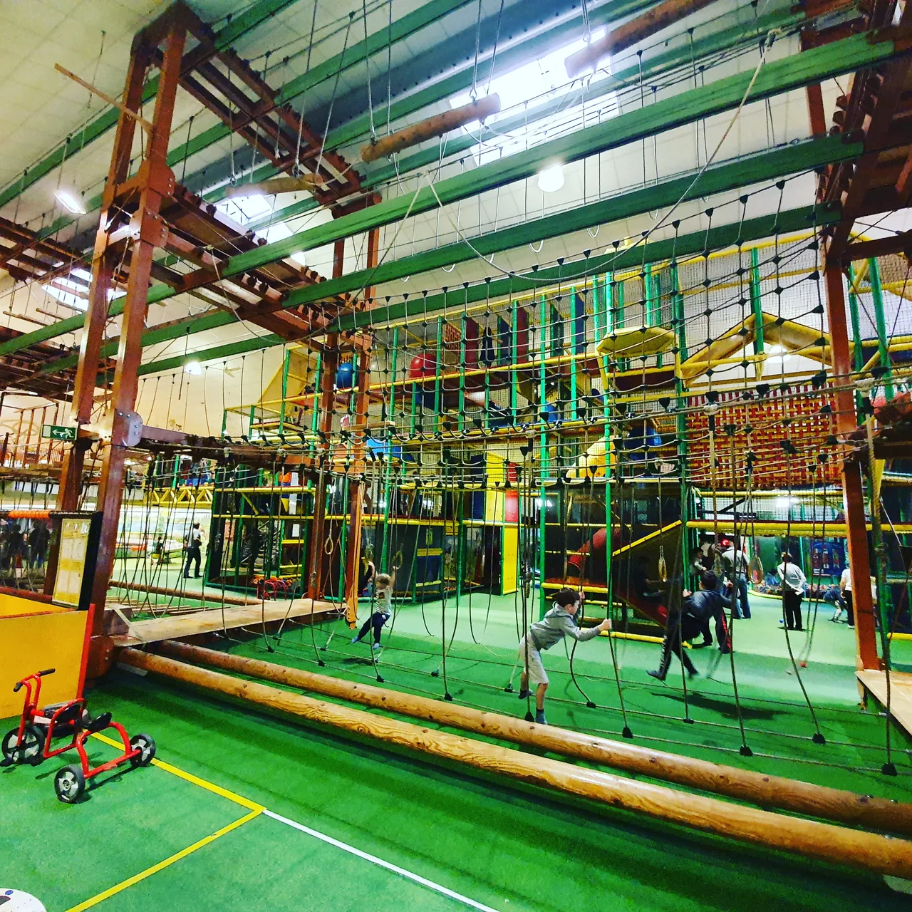 rabatzz! Indoorspielplatz