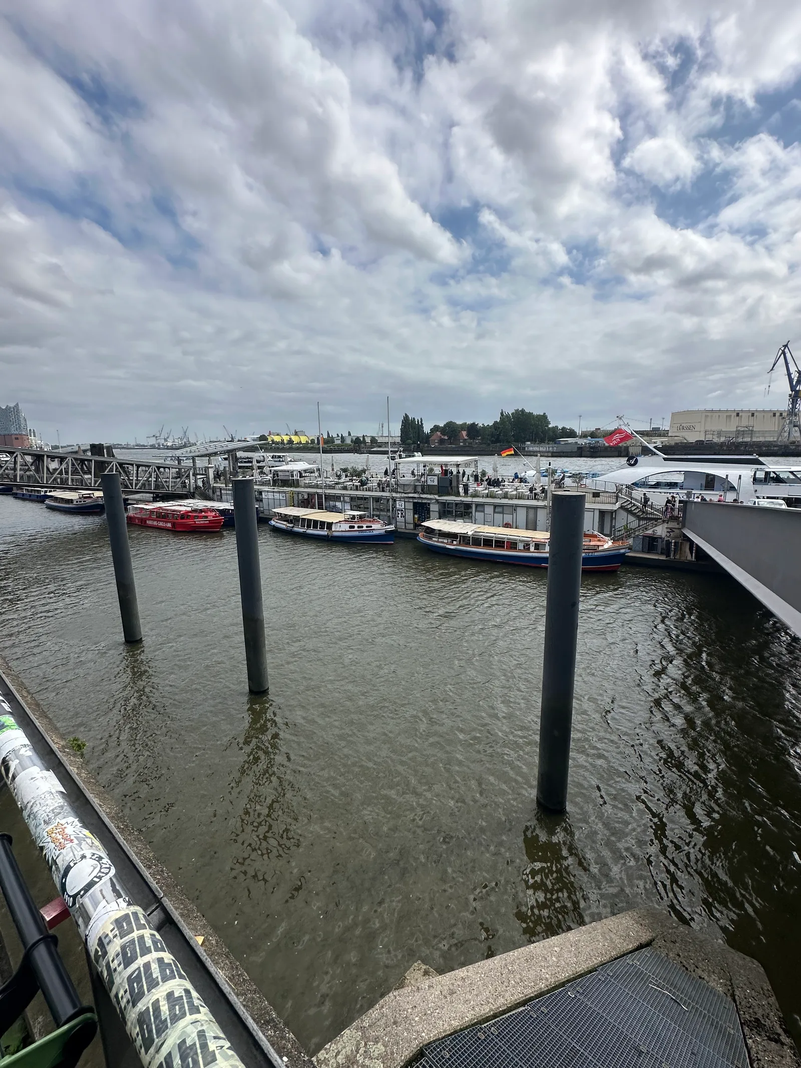 Interior at St. Pauli Piers Hamburg — travel photo